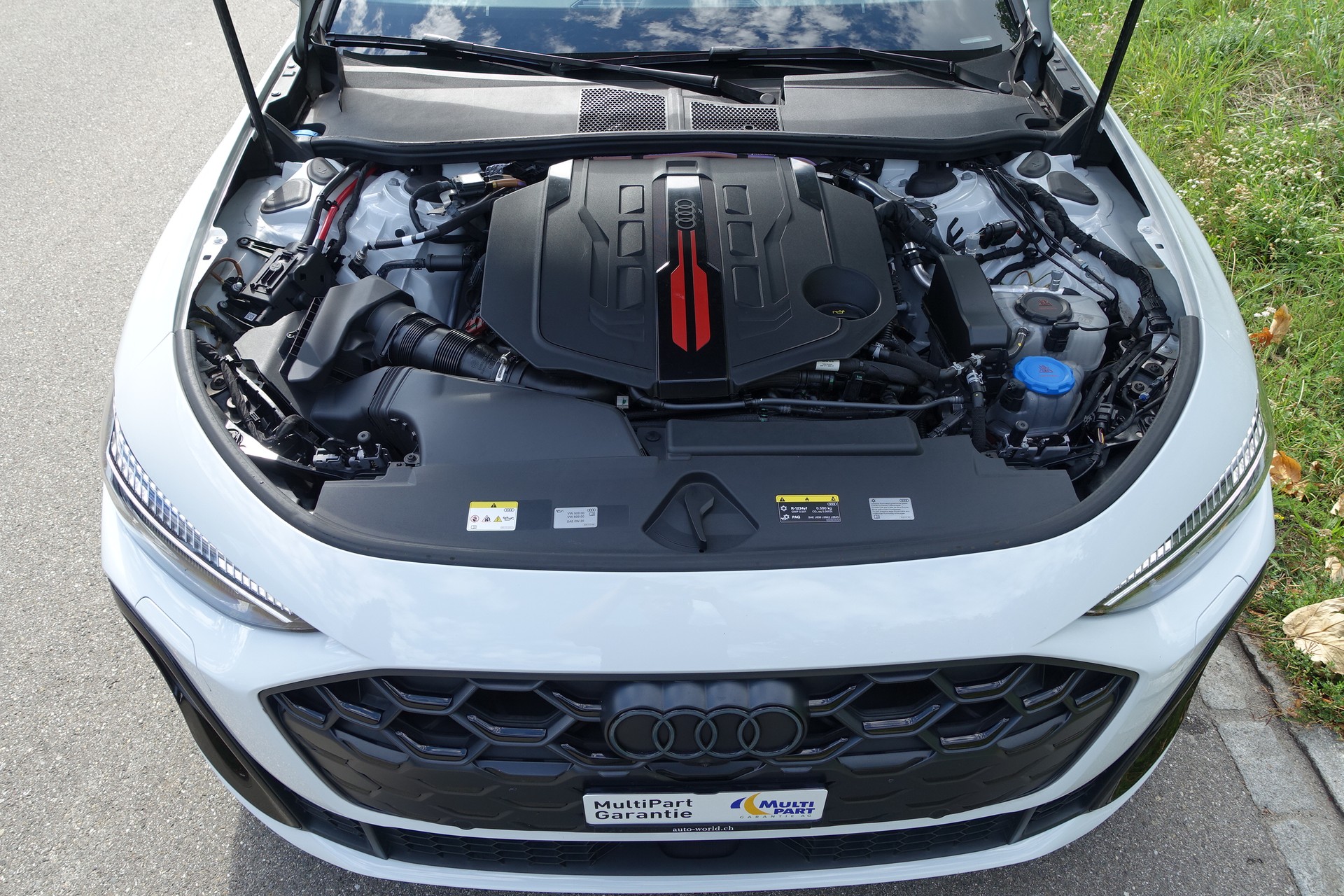 AUDI S5 Avant TFSI quattro S-Tronic-image-12