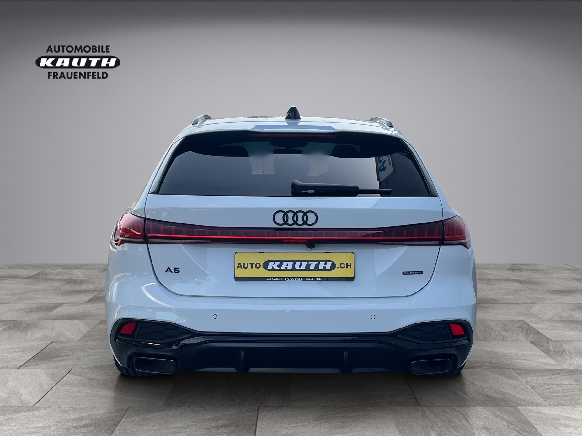 AUDI A5 Avant e-hybrid quattro 270 kW S tronic *Optikpaket-schwarz, AHK, Head-up, Np Fr. 87'520.- (5-Jahre Garantie)*-image-4
