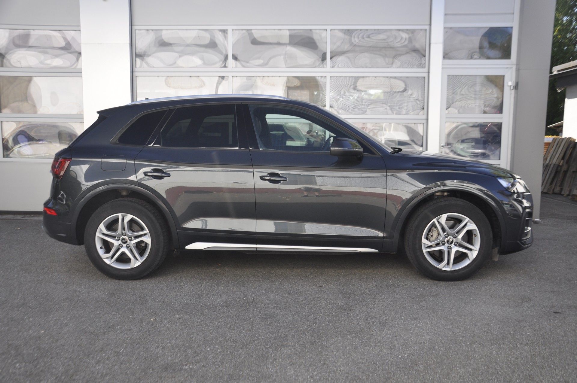 AUDI Q5 Sportback 40 TDI advanced quattro S-tronic S line-image-1