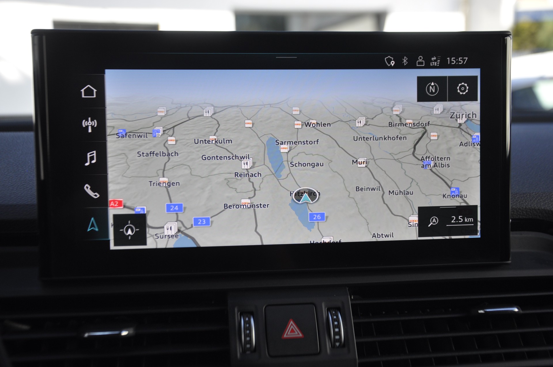 AUDI Q5 Sportback 40 TDI advanced quattro S-tronic S line-image-12