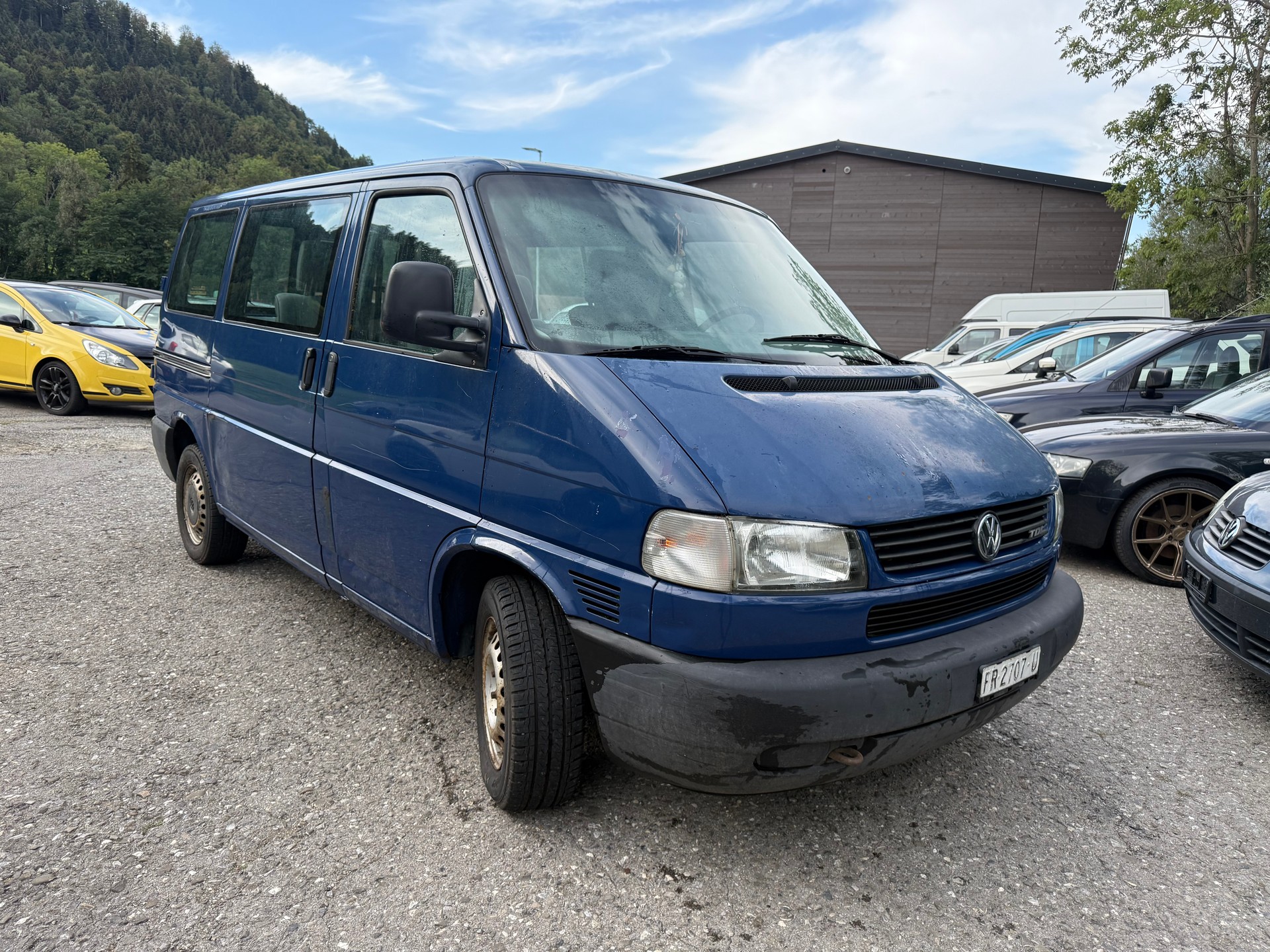 VW T4 Caravelle 2.5TDI ABS-image-2