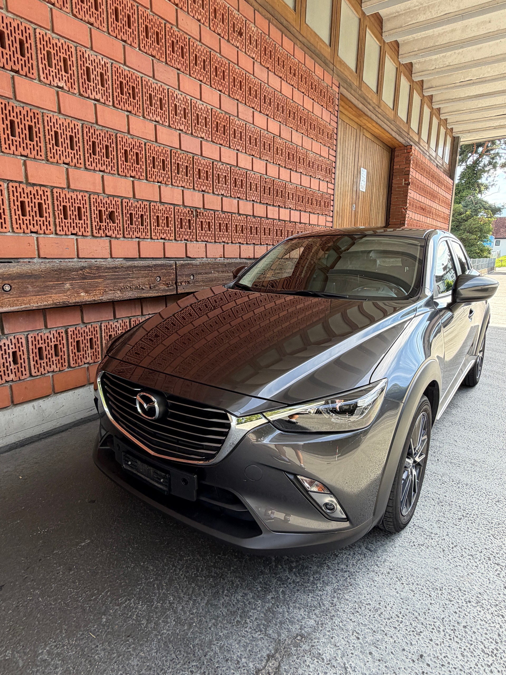 MAZDA 2.0 Revolution-image-0