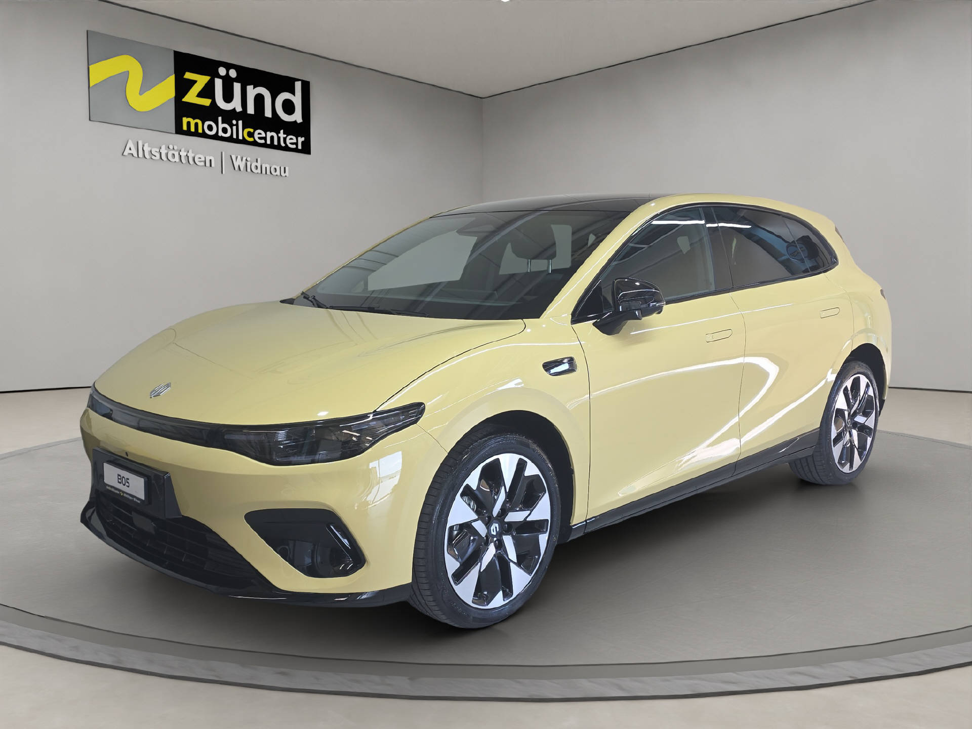 LEAPMOTOR B05 EV-image-0