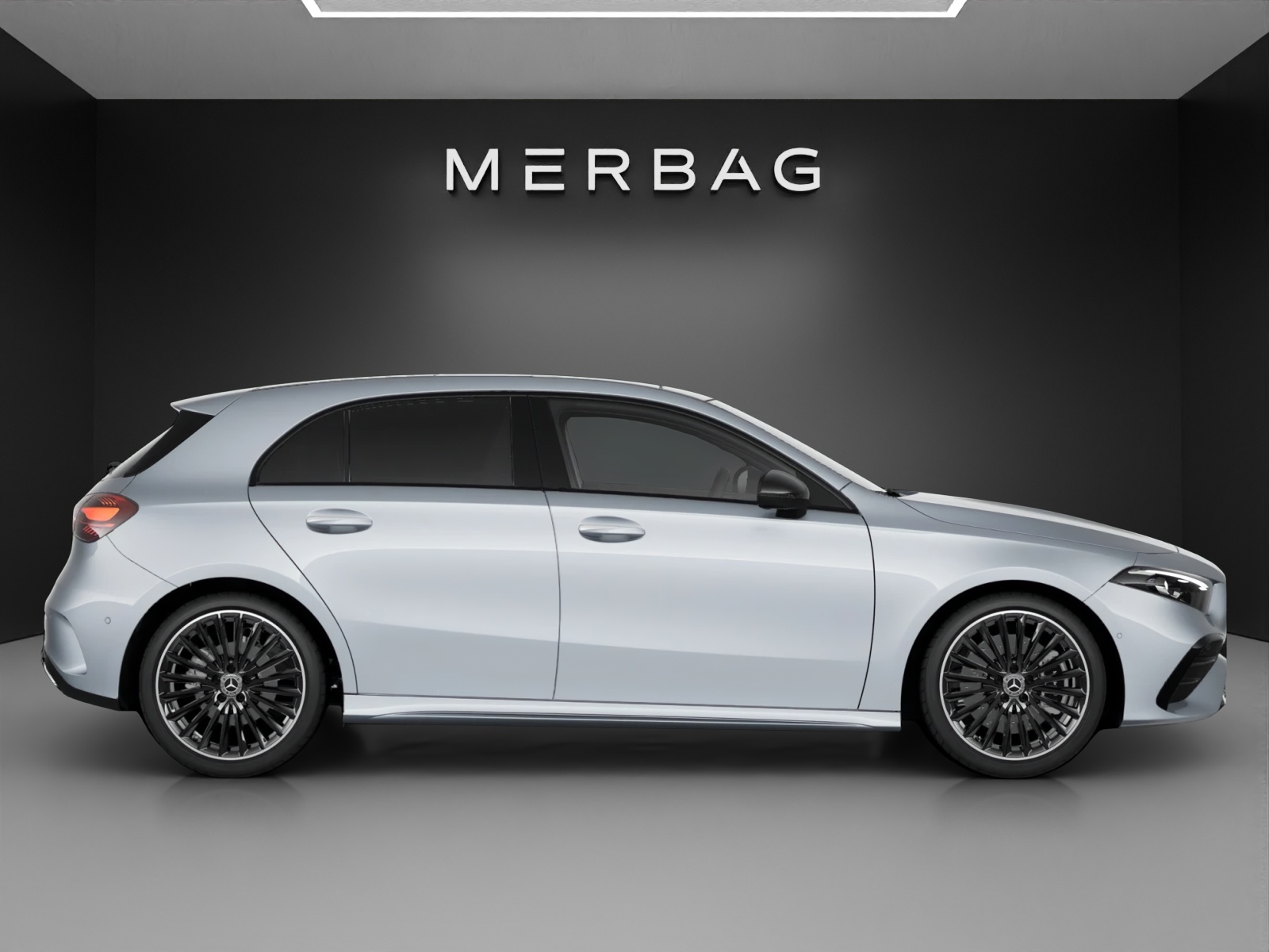 MERCEDES-BENZ A 250 4Matic 8G-DCT-image-1