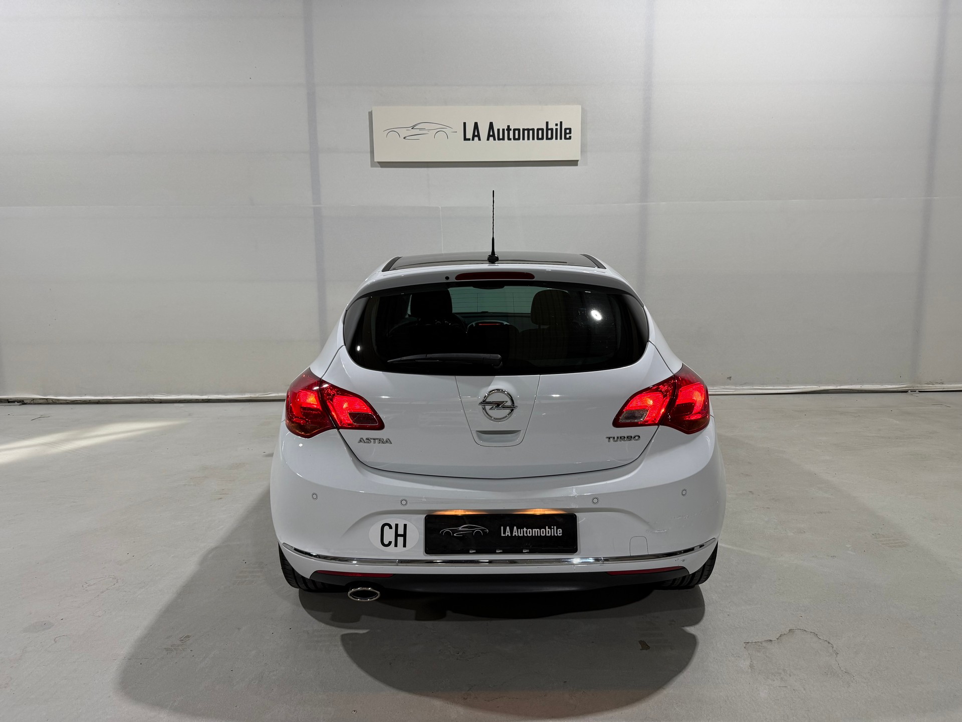 OPEL Astra 1.4i 16V Turbo Sport-image-7