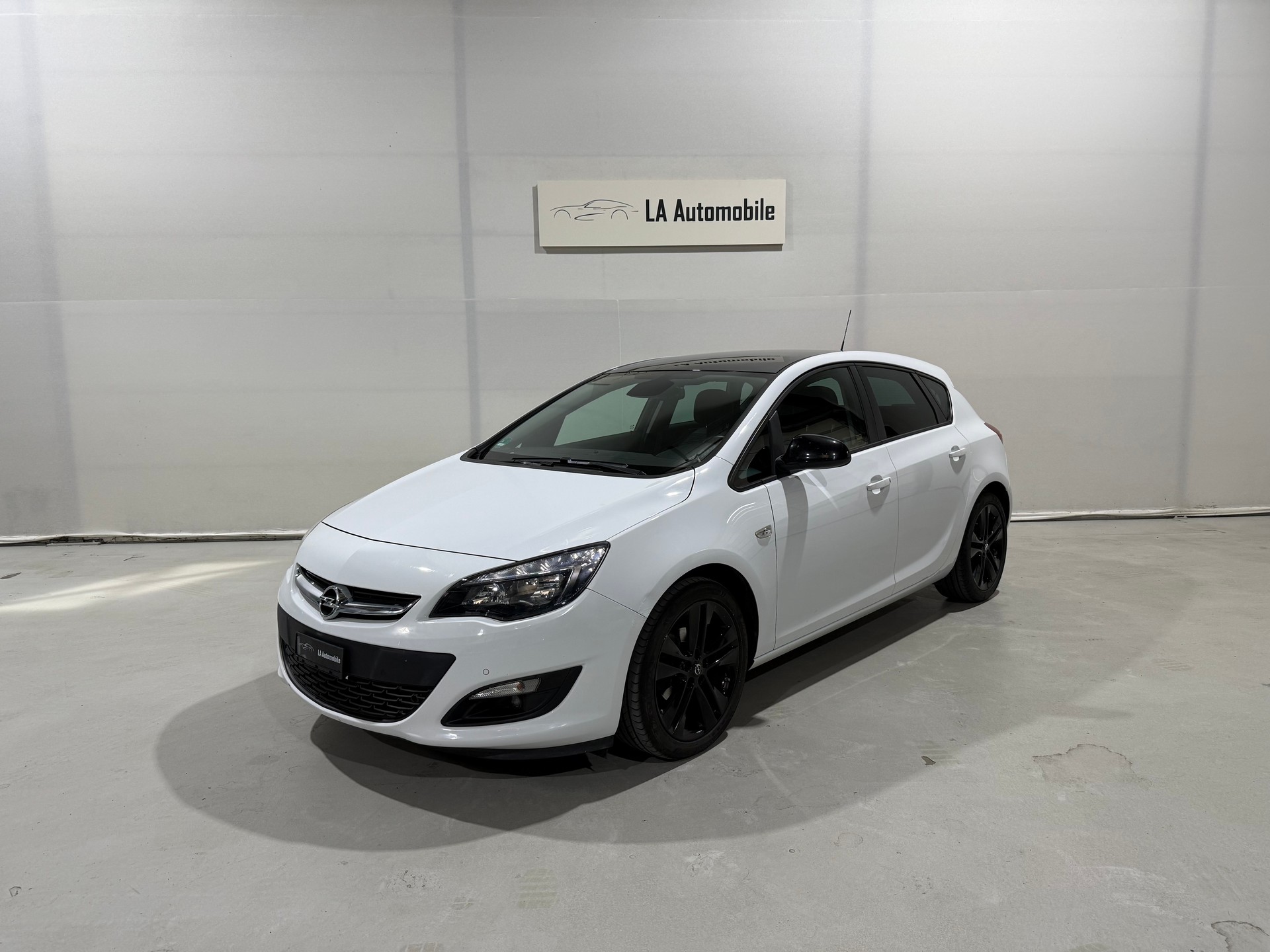OPEL Astra 1.4i 16V Turbo Sport-image-0