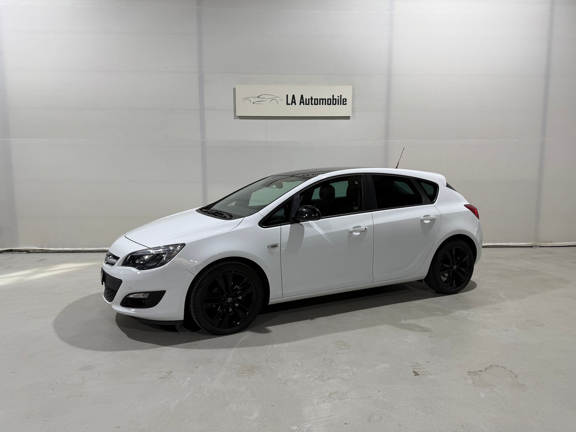 OPEL Astra 1.4i 16V Turbo Sport-image-1
