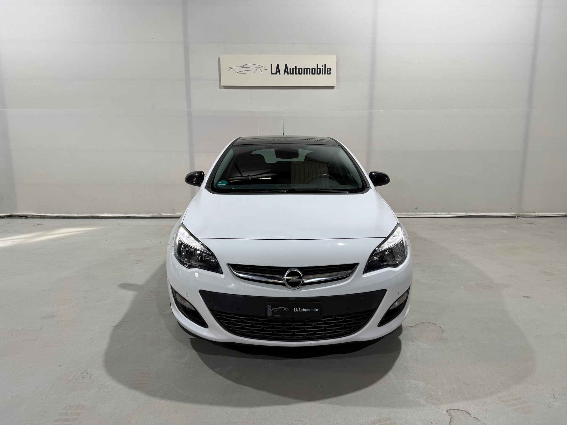 OPEL Astra 1.4i 16V Turbo Sport-image-3