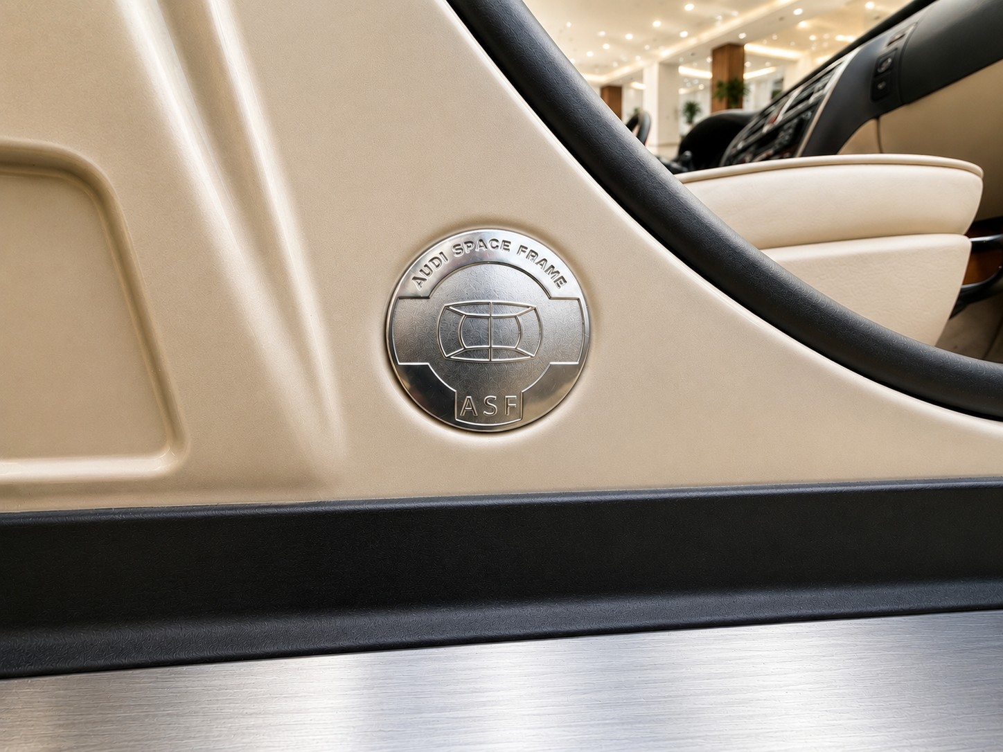 AUDI A8 2.8 30V-image-9