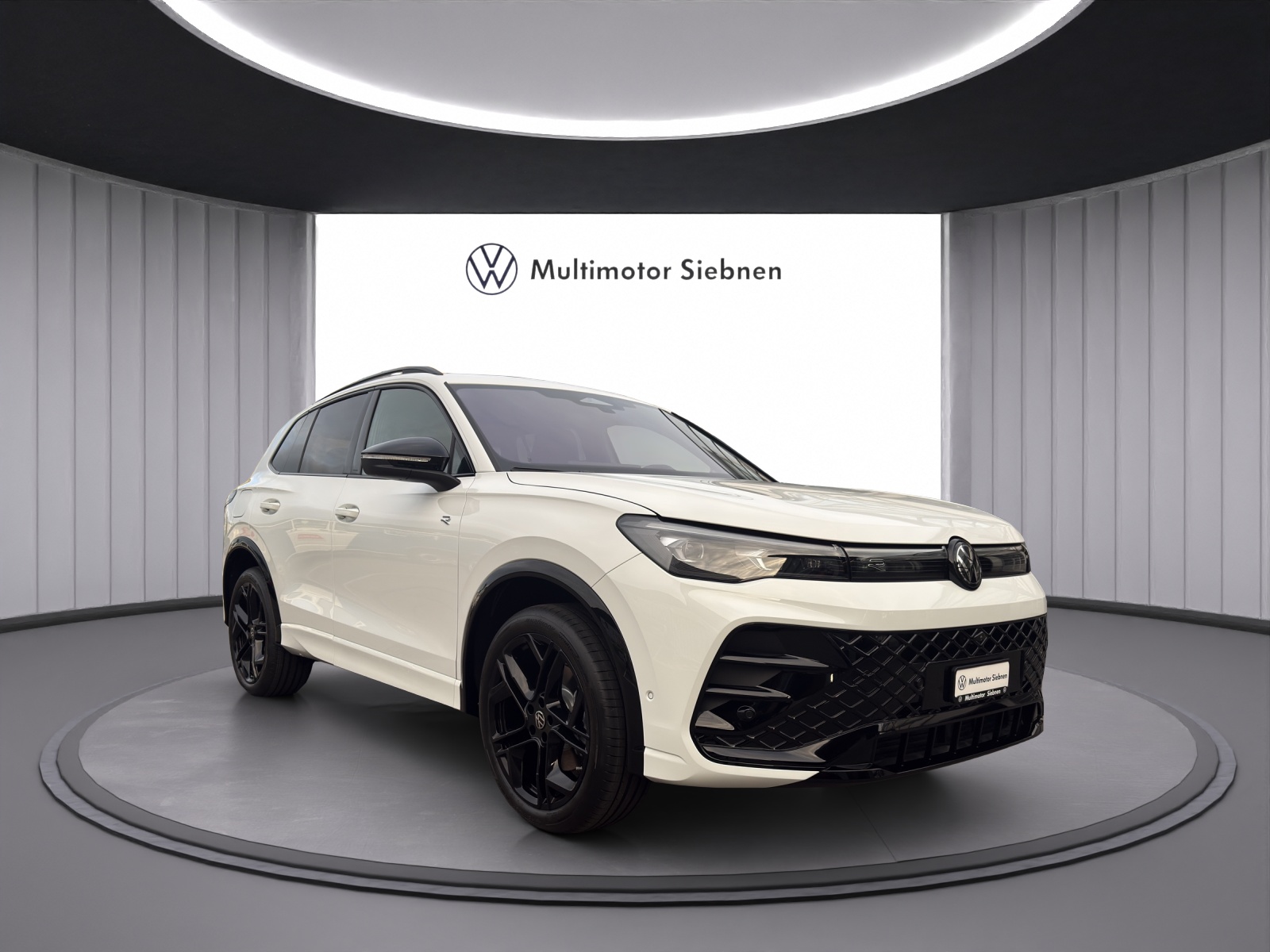 VW Tiguan 2.0 TSI DSG R-Line United 4Motion-image-6