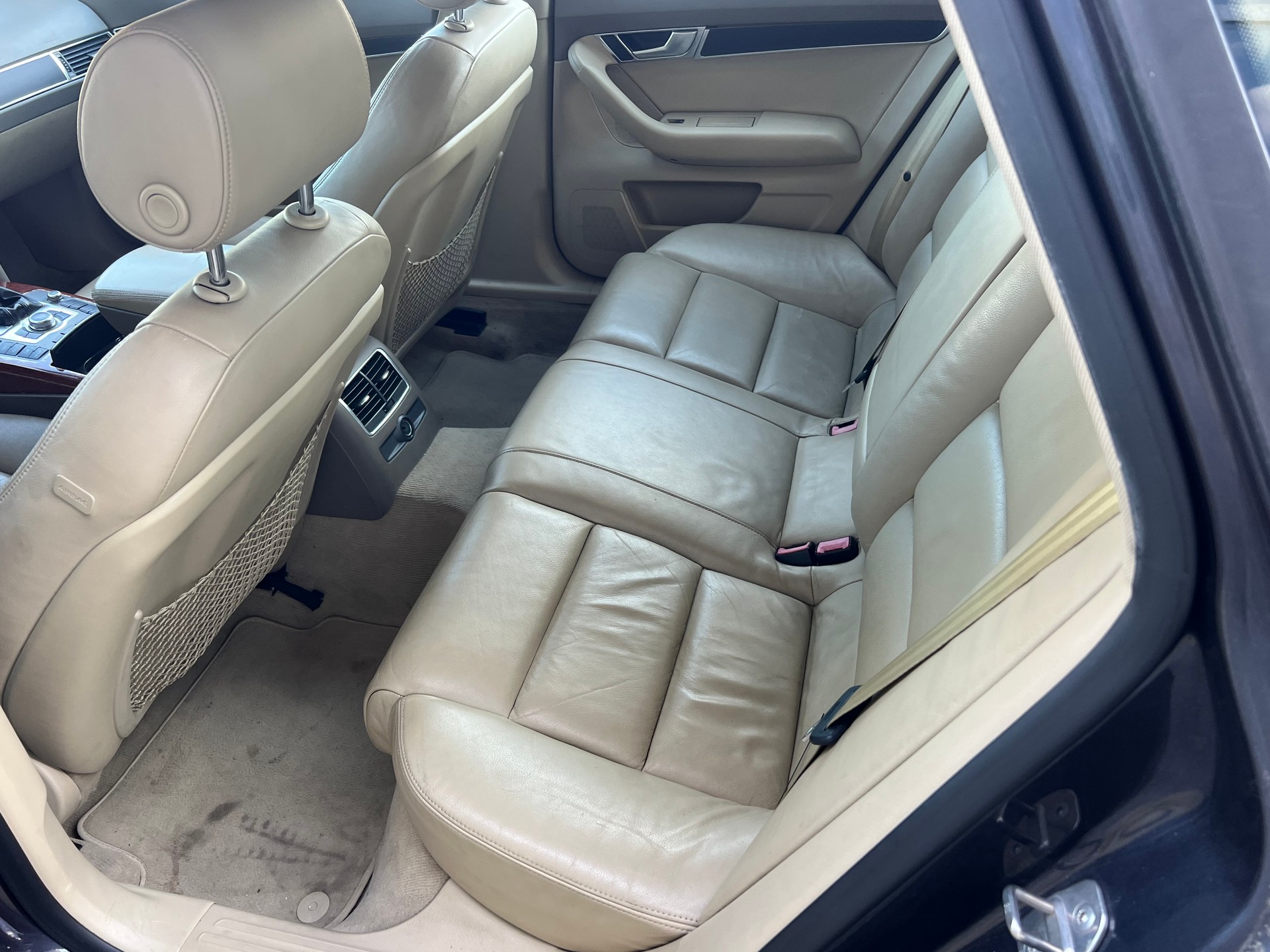 AUDI A6 Limousine 4.2 V8 quattro tiptronic-image-5