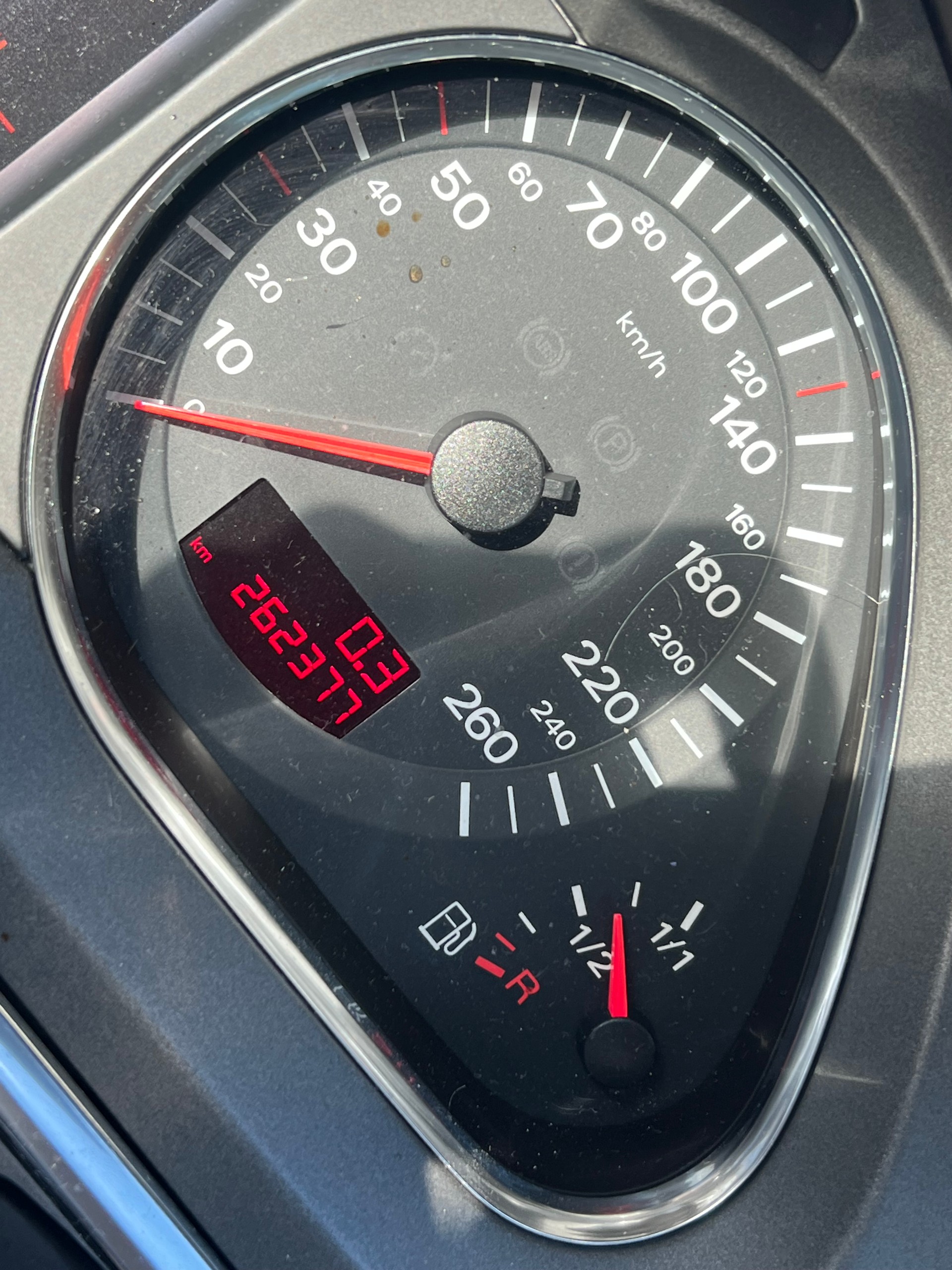 AUDI A6 Limousine 4.2 V8 quattro tiptronic-image-8