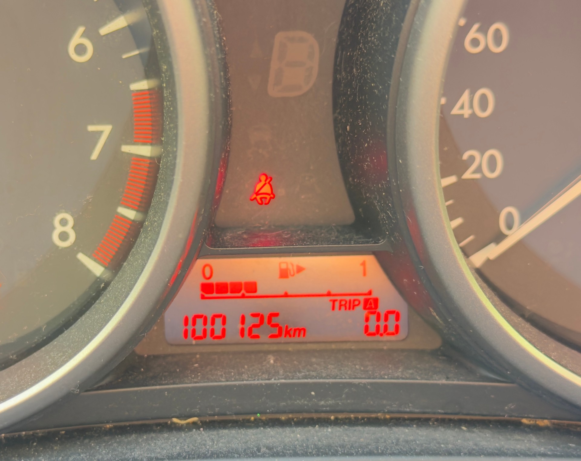 MAZDA 5 2.0 16V Exclusive-image-12