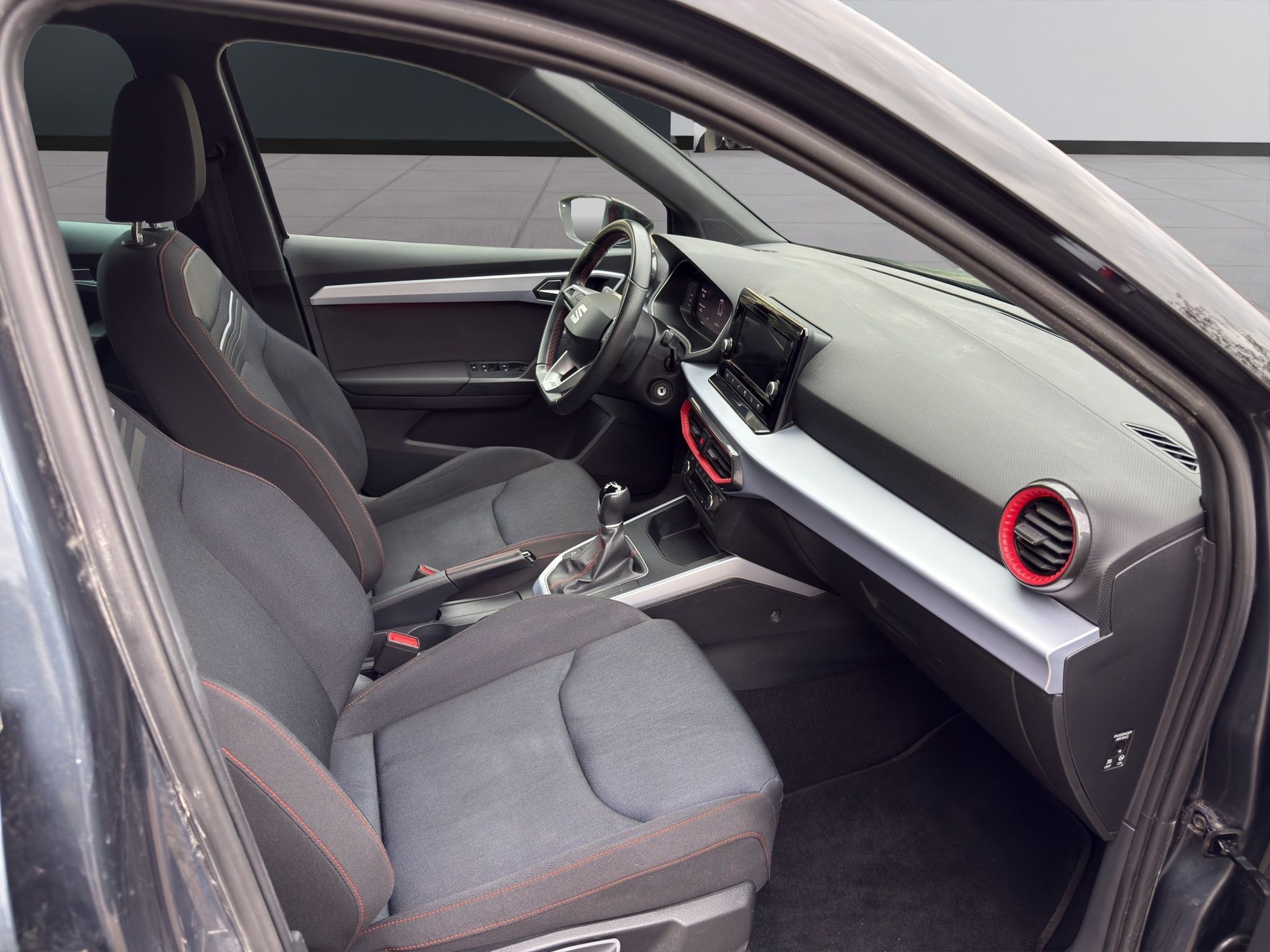 SEAT Arona 1.0 FR 1.0 TSI-image-14