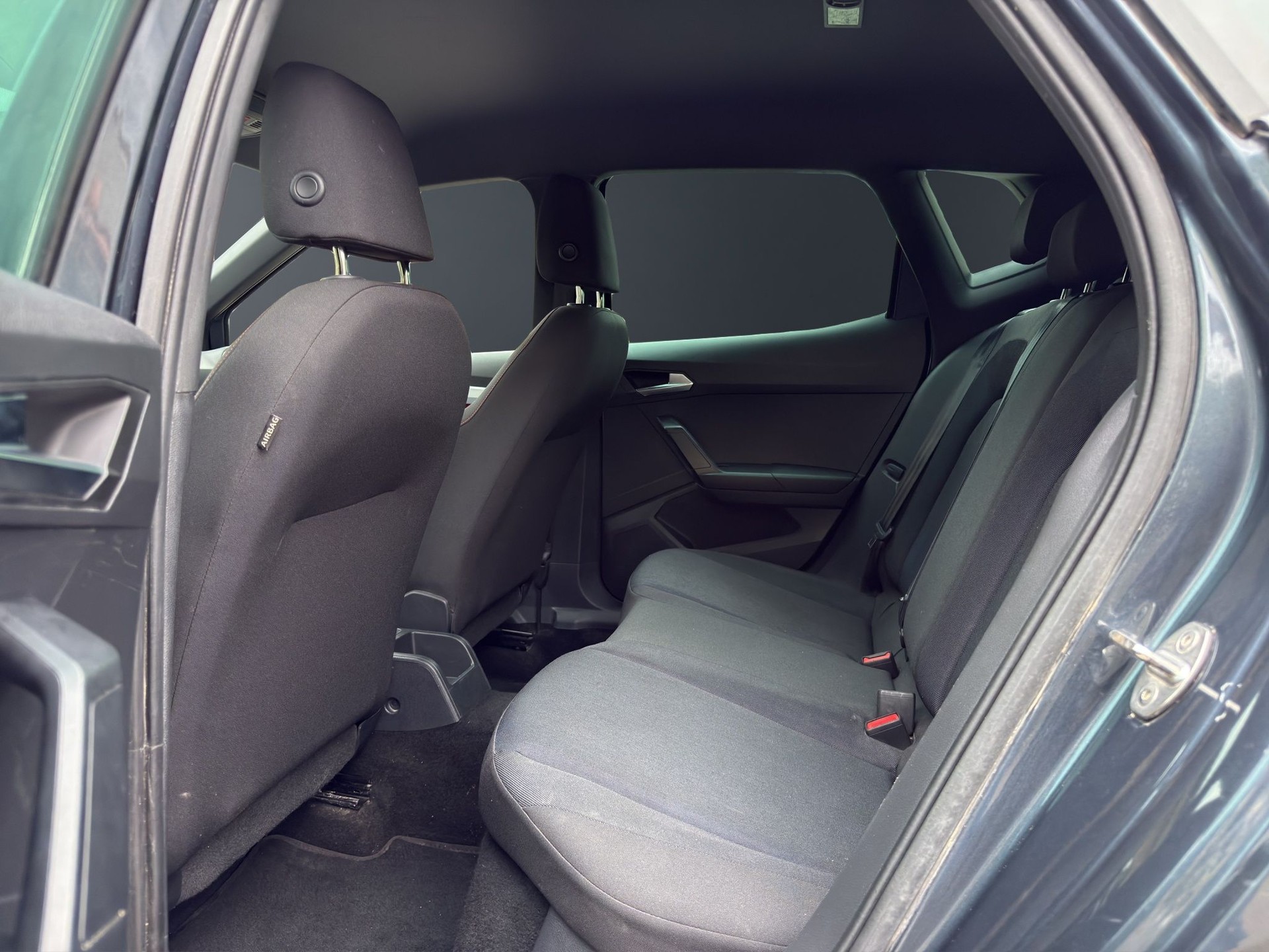 SEAT Arona 1.0 FR 1.0 TSI-image-15
