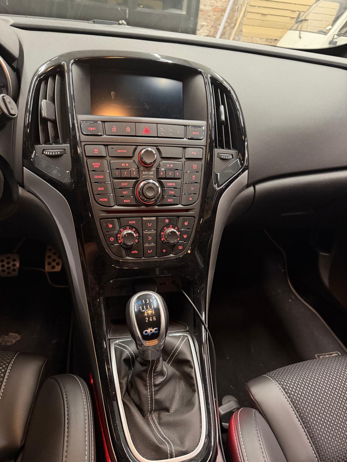 OPEL 2.0i Turbo OPC S/S-image-2