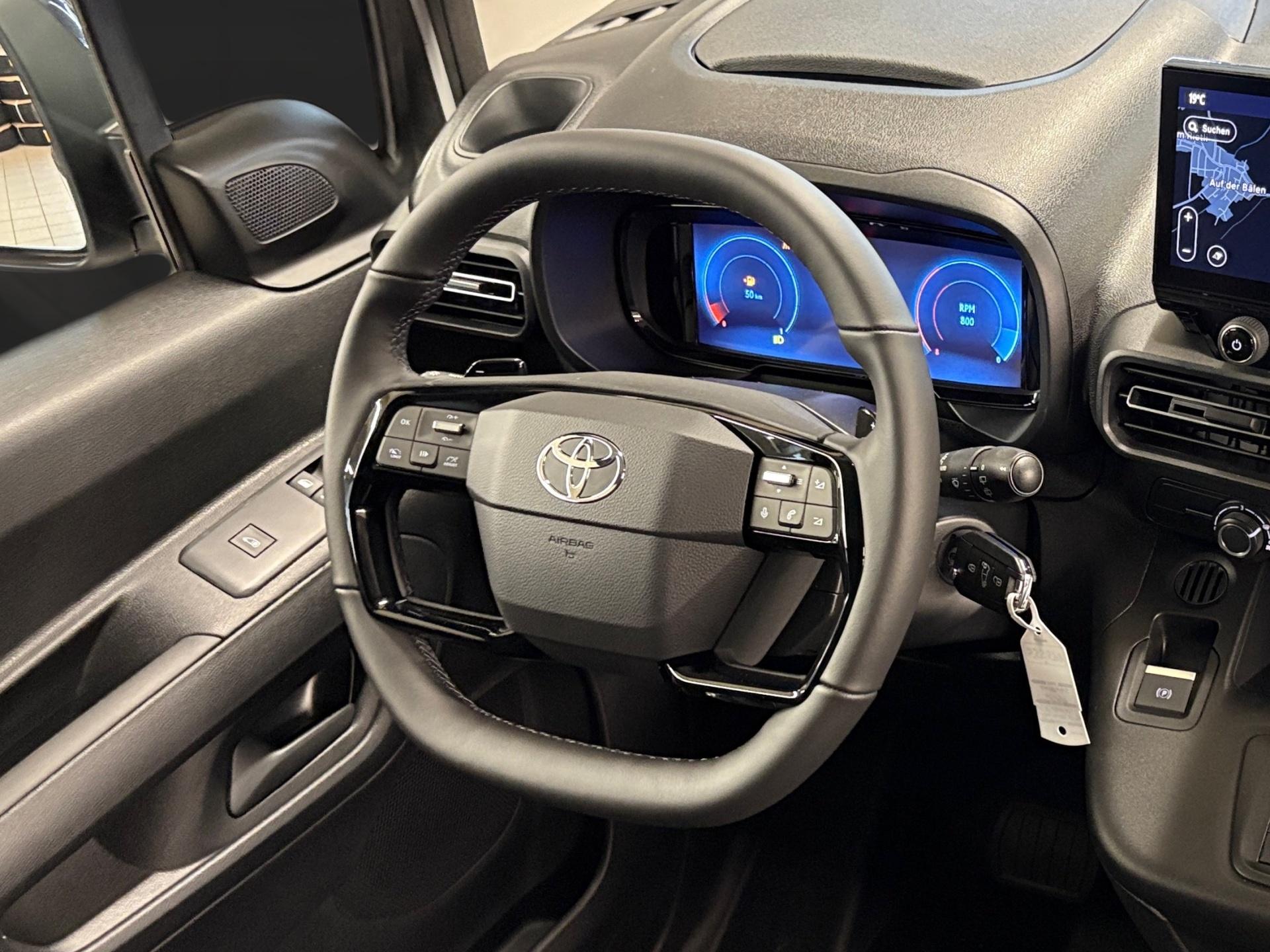 TOYOTA Proace City Van 1.5D AdvancedLong Automatik-image-9