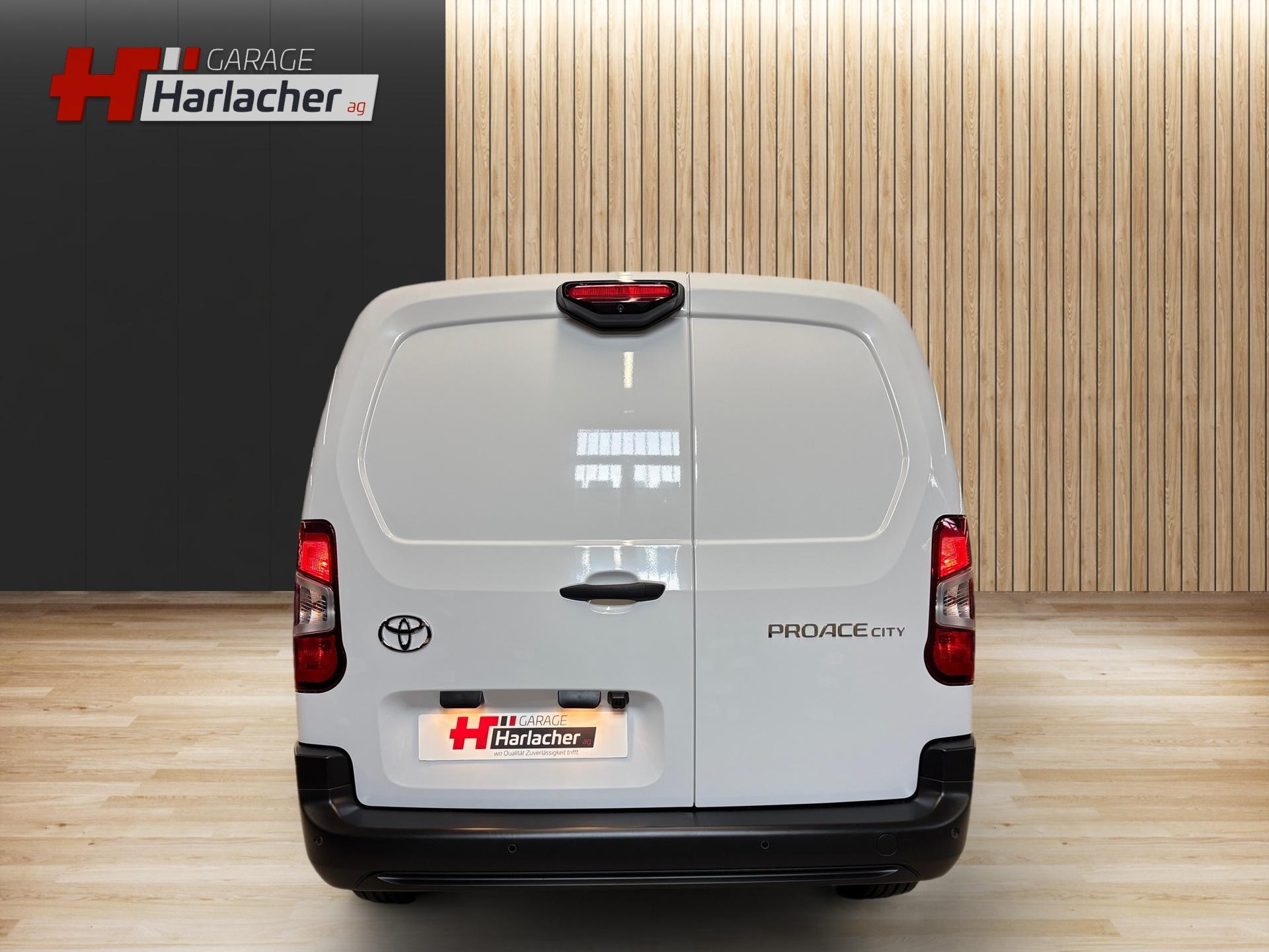 TOYOTA Proace City Van 1.5D AdvancedLong Automatik-image-5