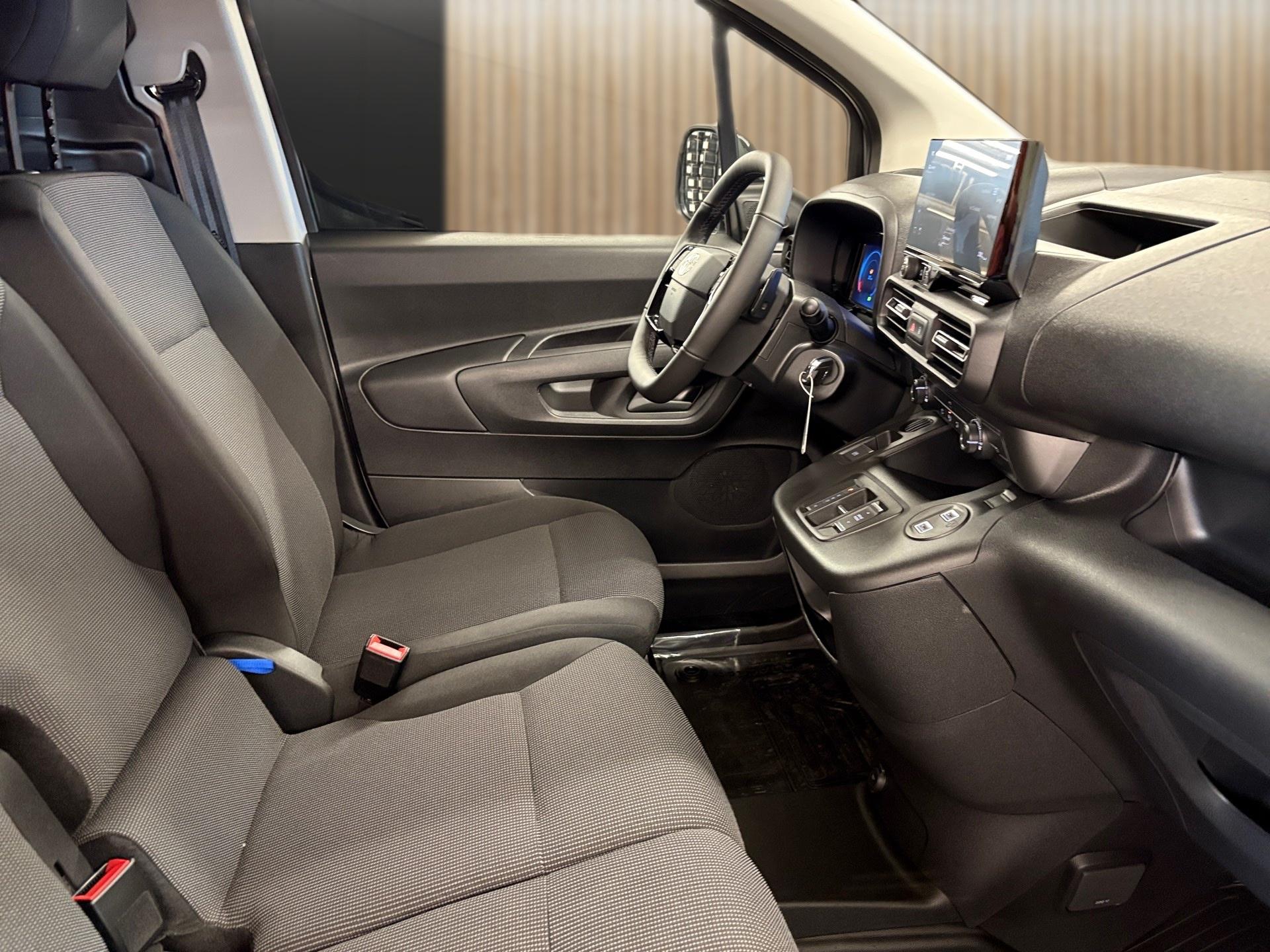 TOYOTA Proace City Van 1.5D AdvancedLong Automatik-image-15