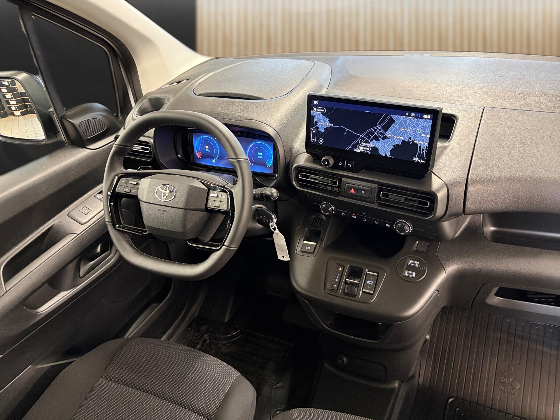 TOYOTA Proace City Van 1.5D AdvancedLong Automatik-image-13