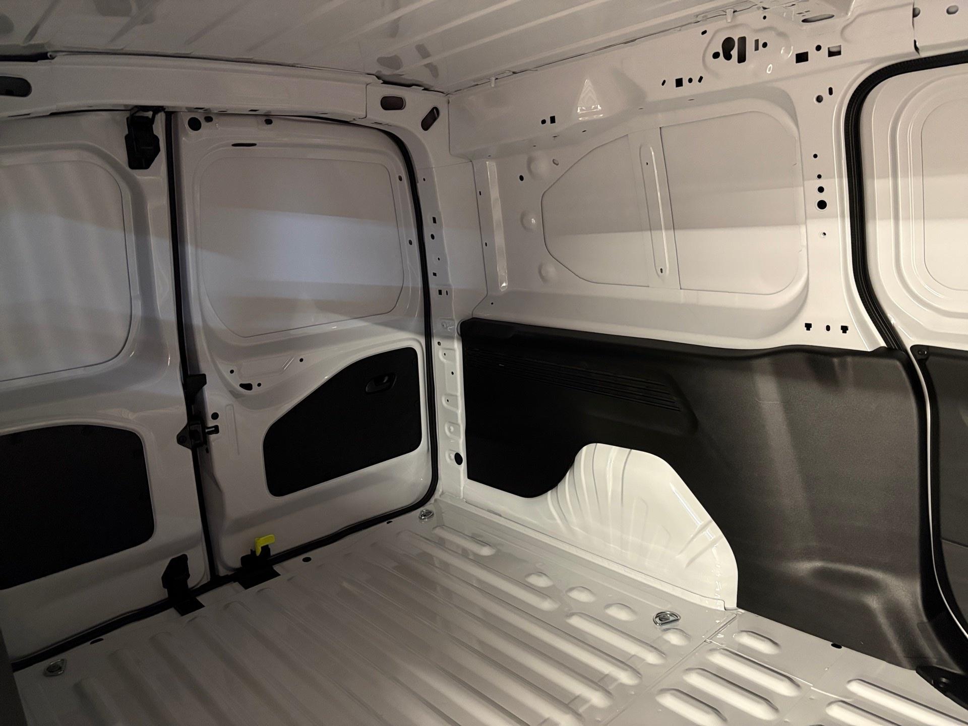 TOYOTA Proace City Van 1.5D AdvancedLong Automatik-image-14