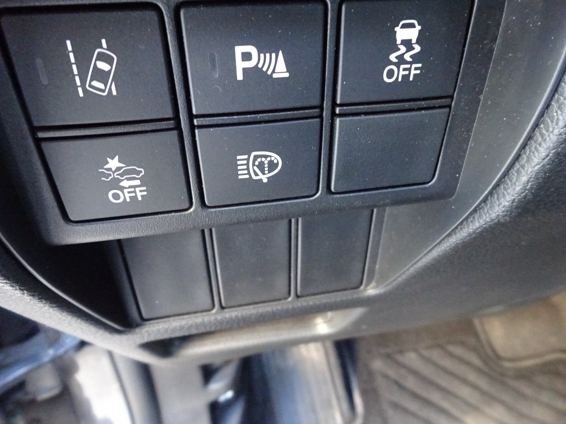 HONDA CR-V 1.5 i-VTEC Elegance 4WD Automatic-image-6