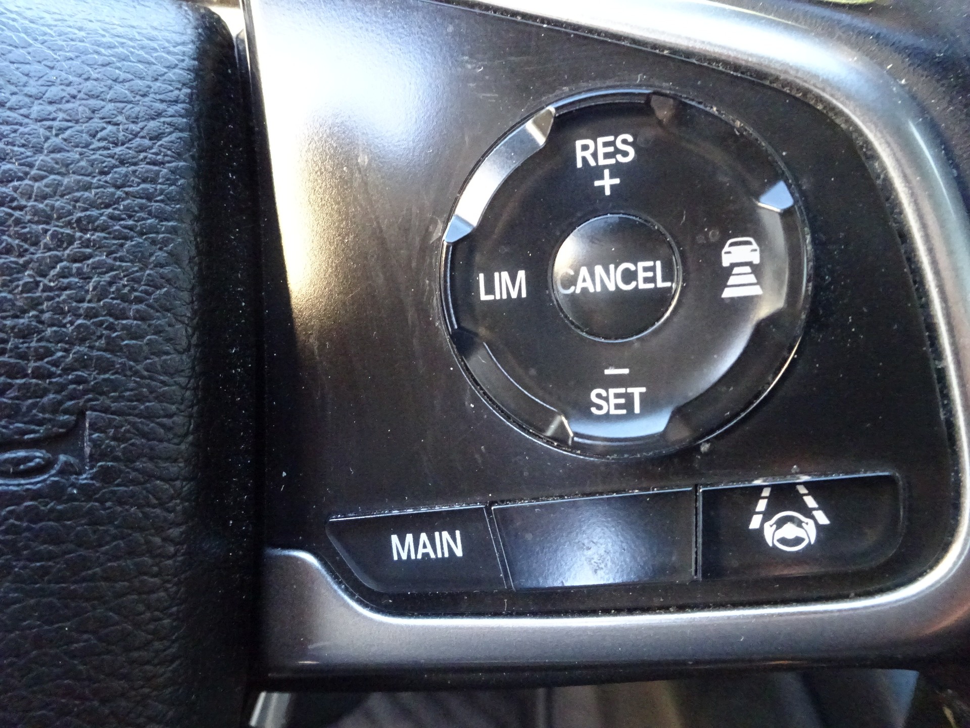 HONDA CR-V 1.5 i-VTEC Elegance 4WD Automatic-image-19