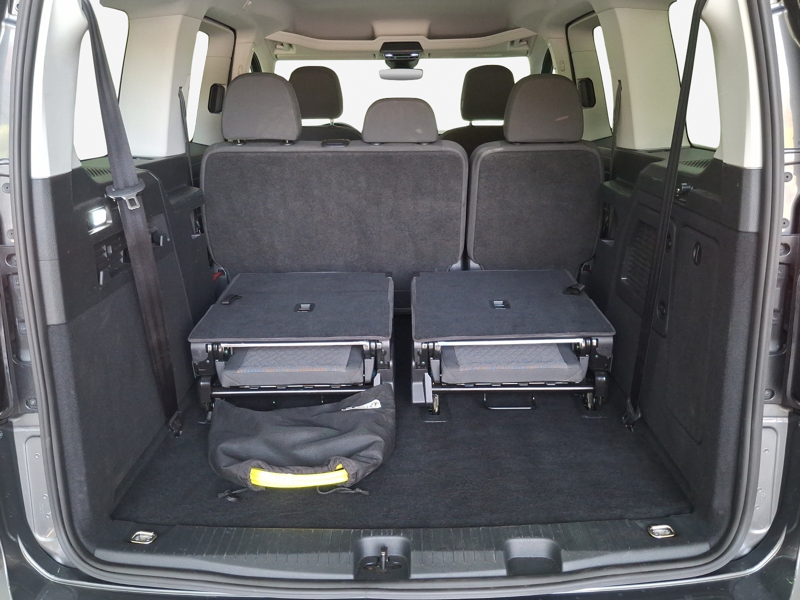 VW Caddy Maxi 1.5 TSI Plug in Hybrid Life DSG-image-12