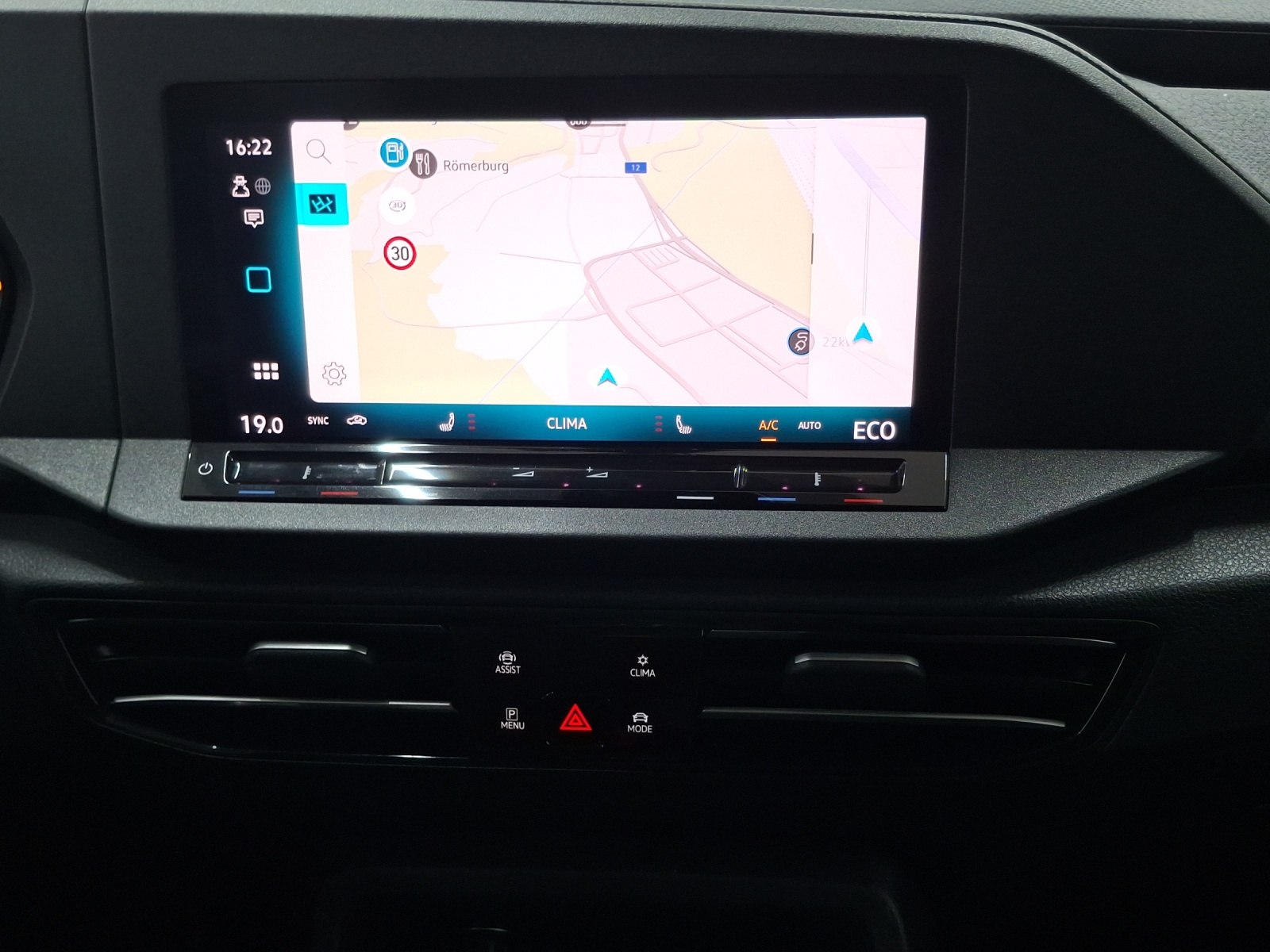 VW Caddy Maxi 1.5 TSI Plug in Hybrid Life DSG-image-10