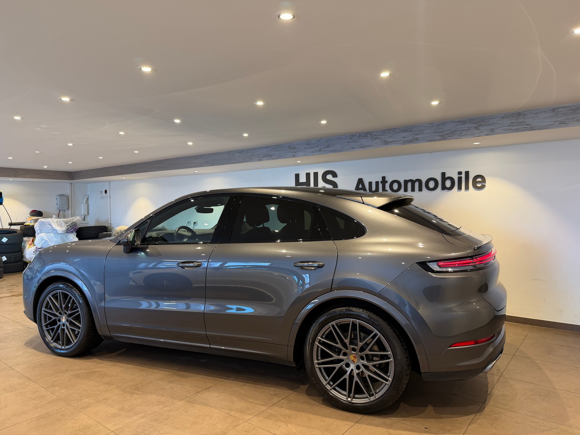PORSCHE Cayenne Coupé 3.0 V6-image-4