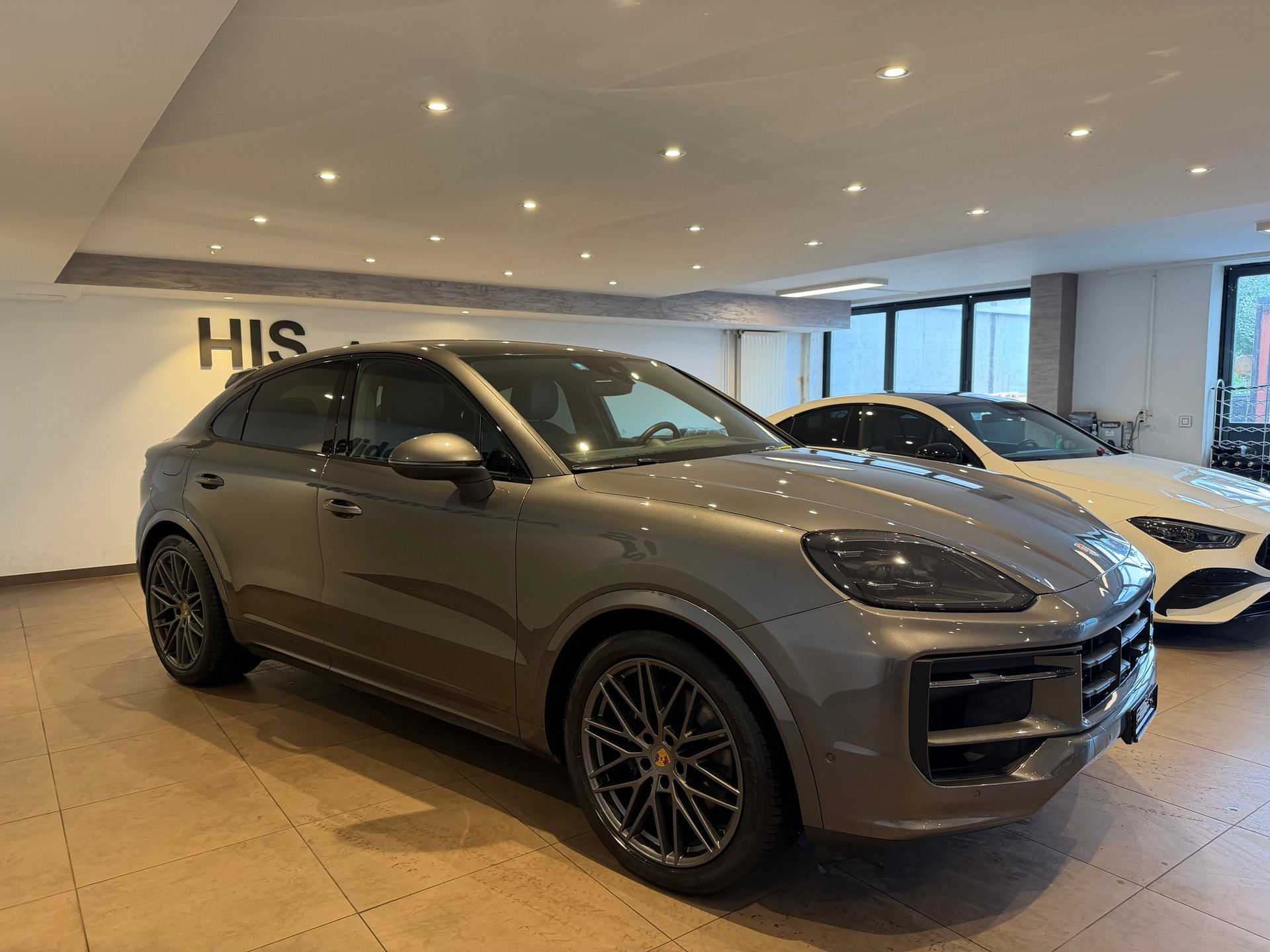 PORSCHE Cayenne Coupé 3.0 V6-image-2