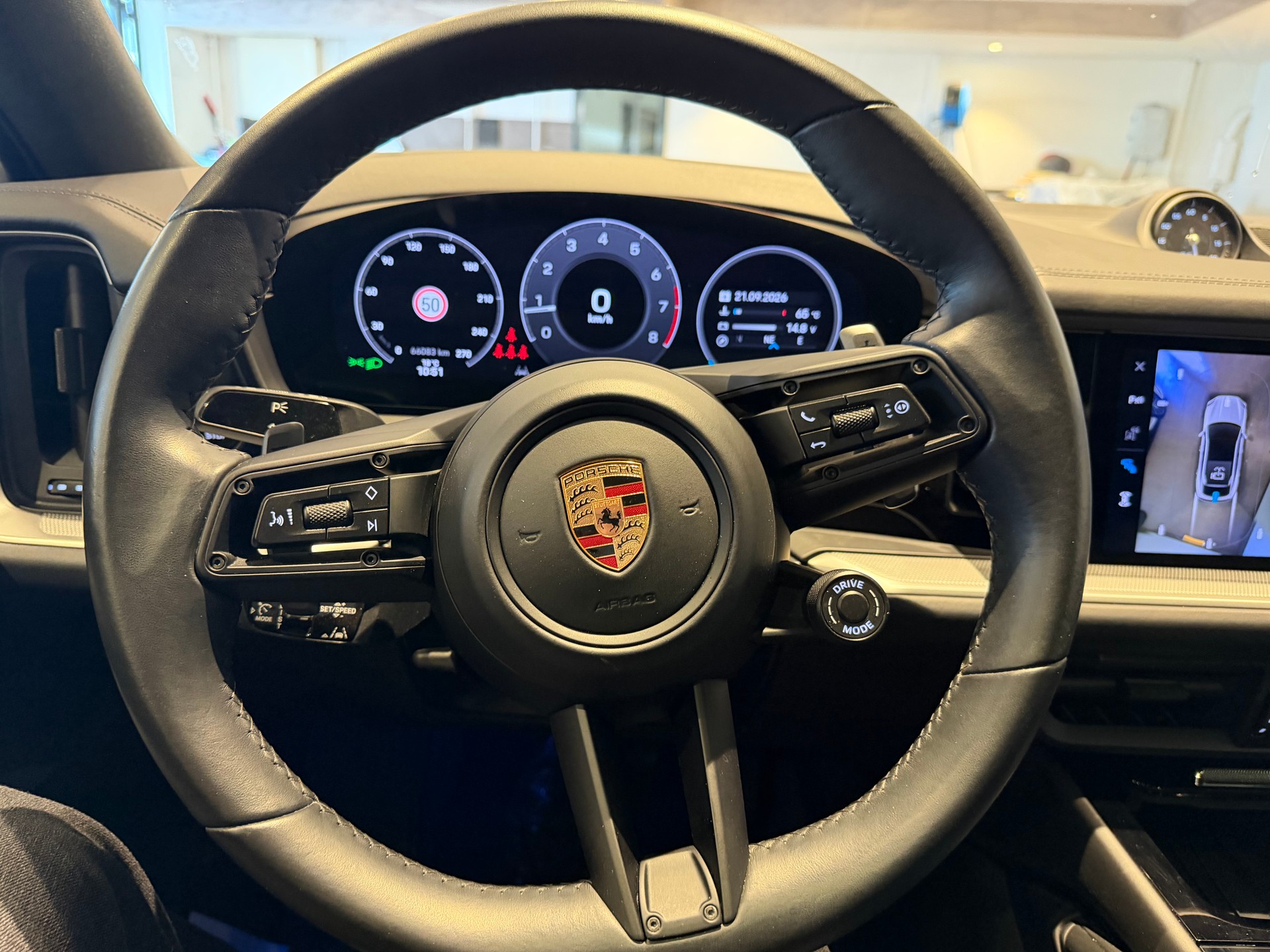 PORSCHE Cayenne Coupé 3.0 V6-image-19