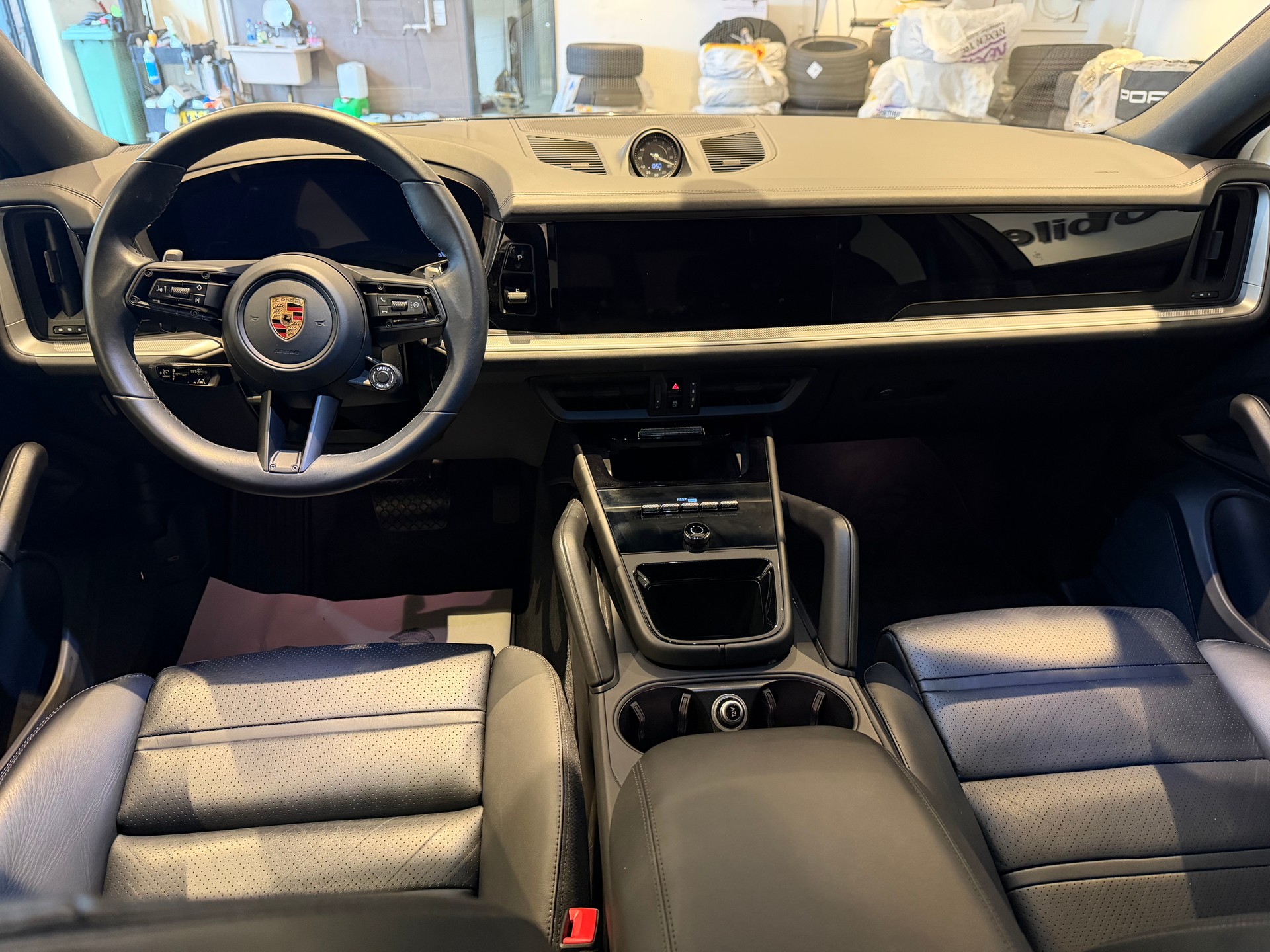 PORSCHE Cayenne Coupé 3.0 V6-image-11