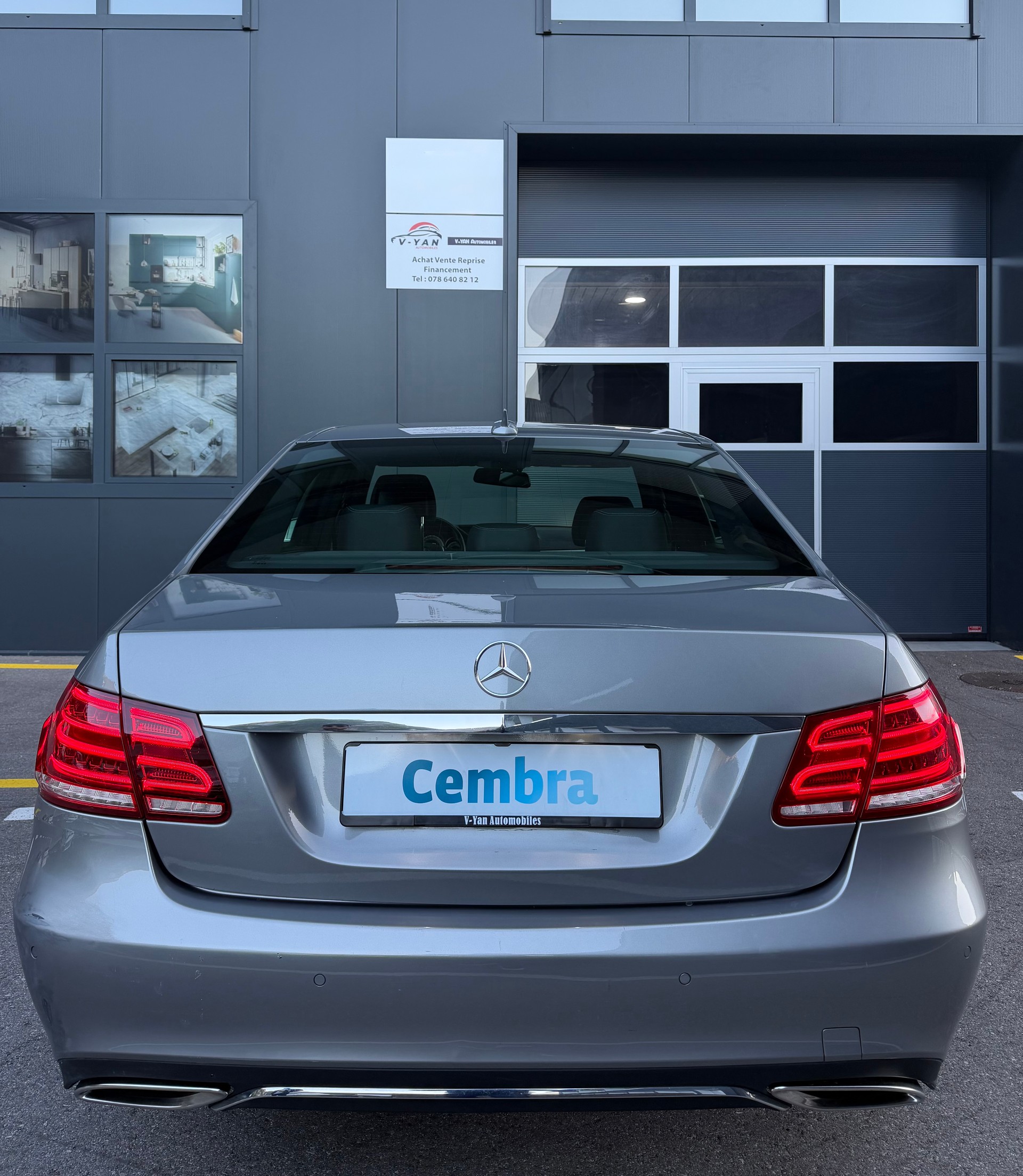 MERCEDES-BENZ E 220 CDI Avantgarde 7G-Tronic-image-5