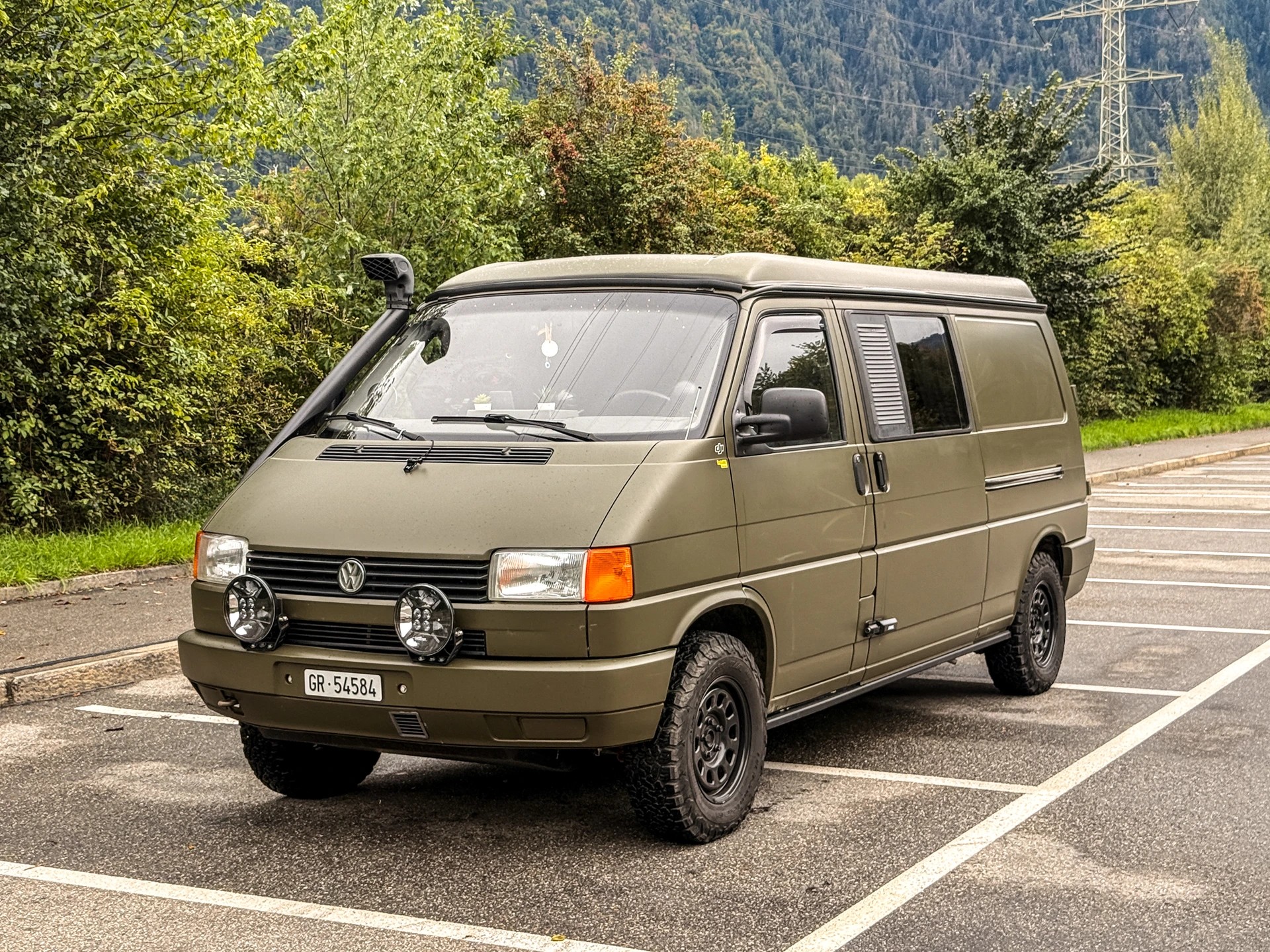 VW Synchro Campervan-image-2