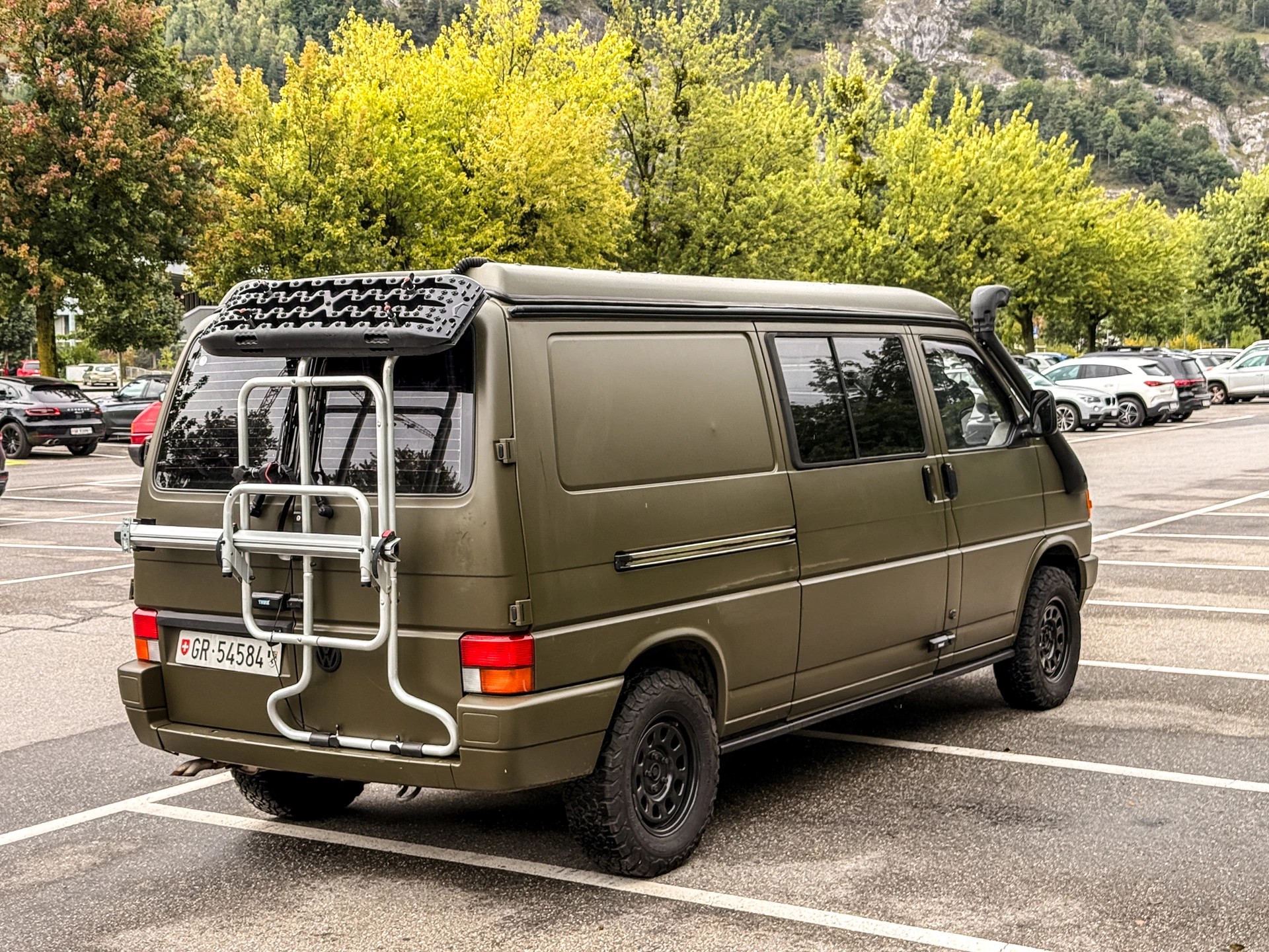 VW Synchro Campervan-image-1