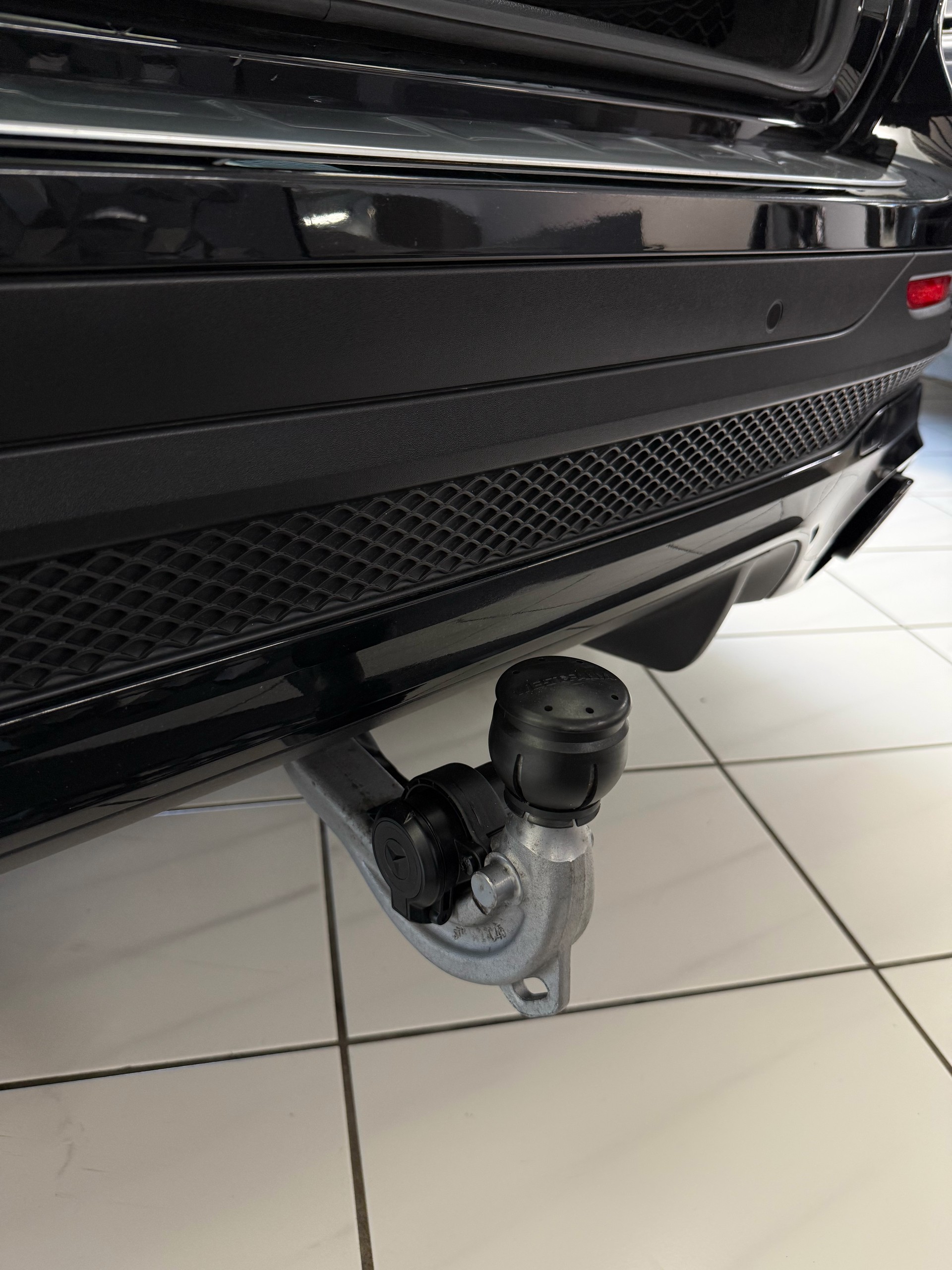 MERCEDES-BENZ GLB 35 AMG 4Matic 8G-Tronic-image-29