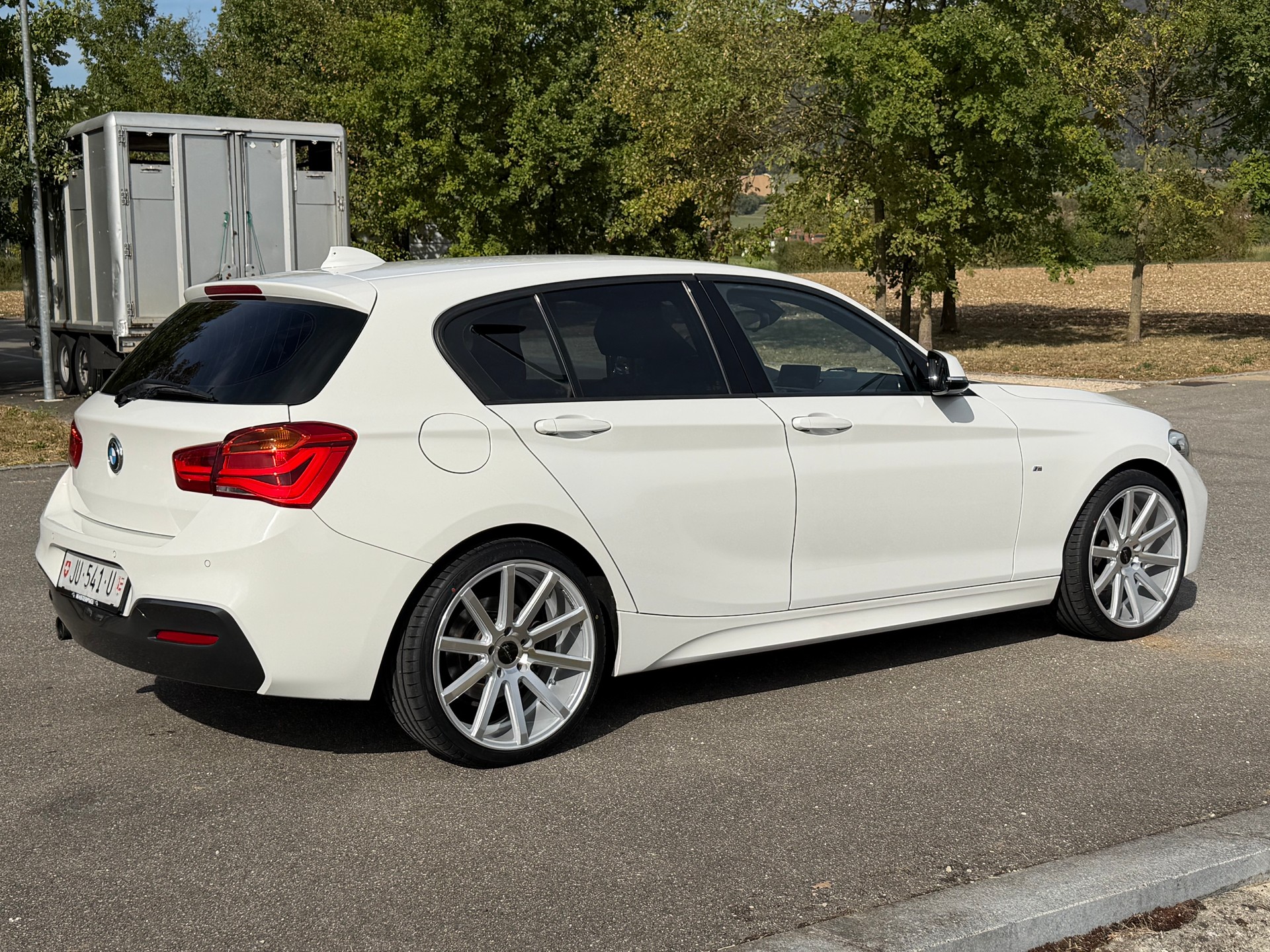 BMW 118i M Sport-image-6