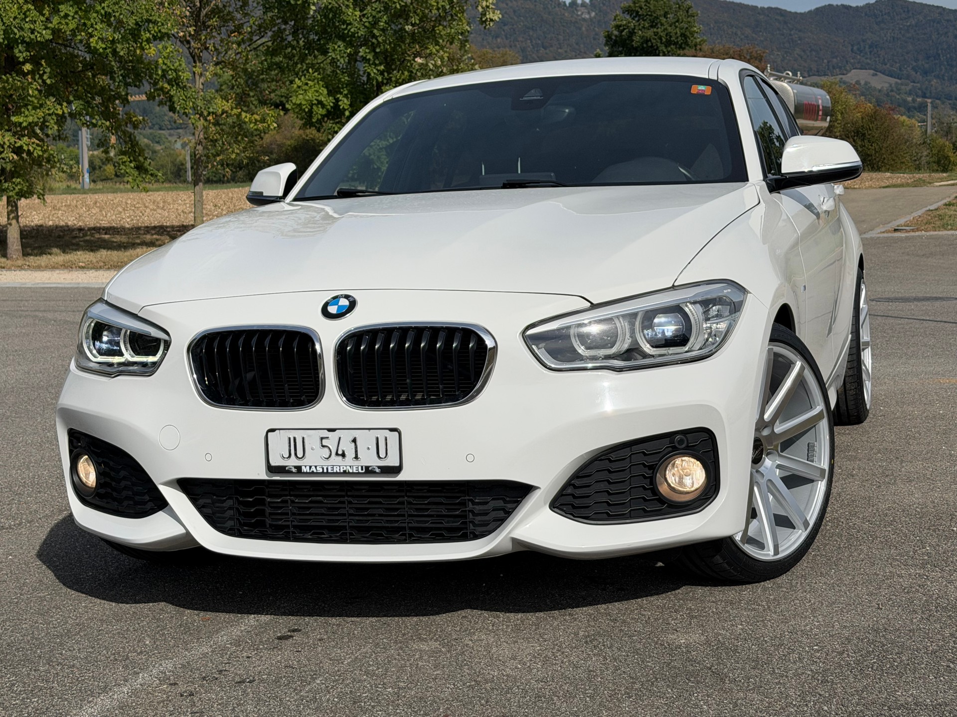 BMW 118i M Sport-image-4