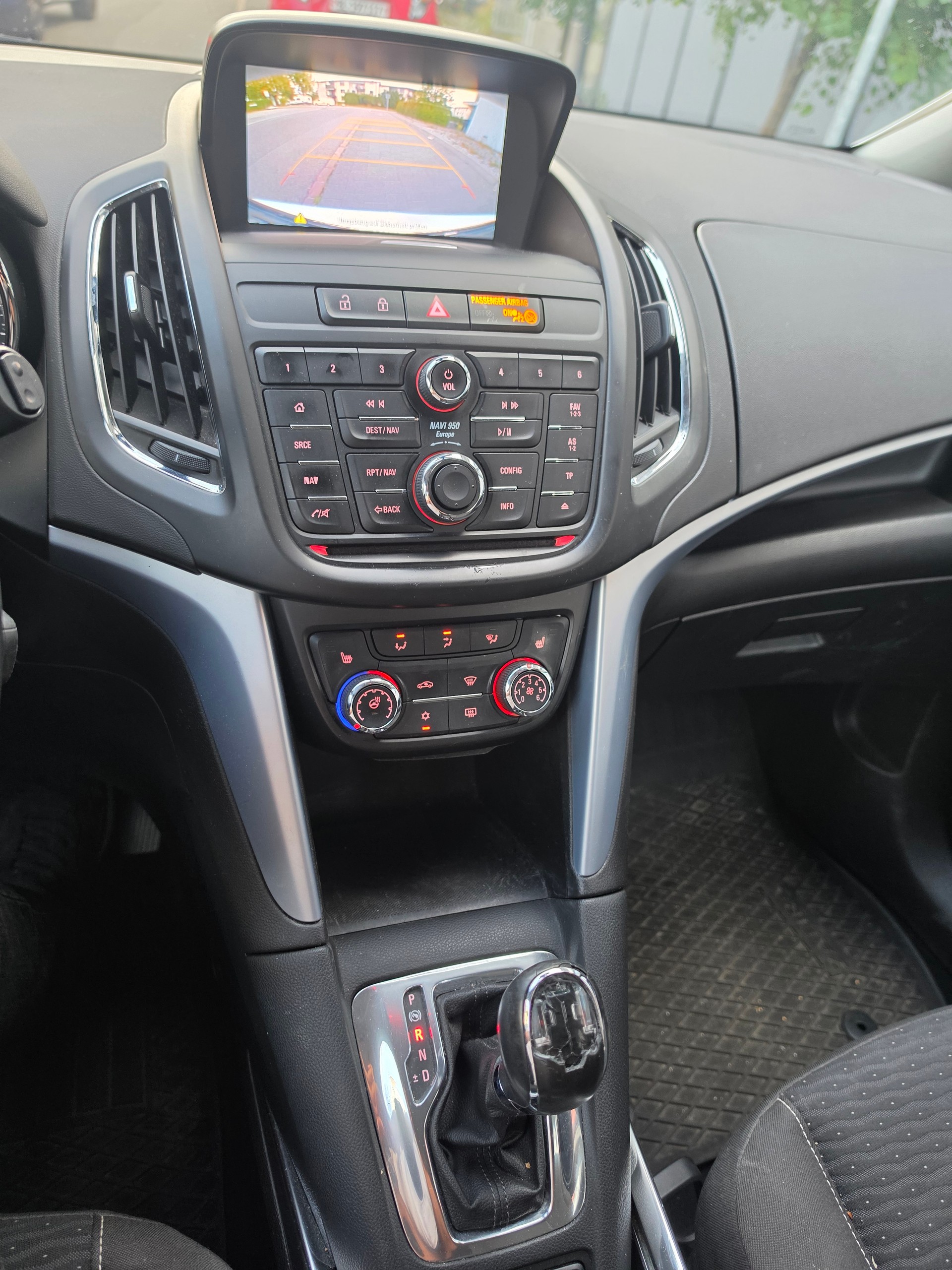 OPEL Zafira Tourer 1.4i 16V Turbo Drive Automatic-image-10