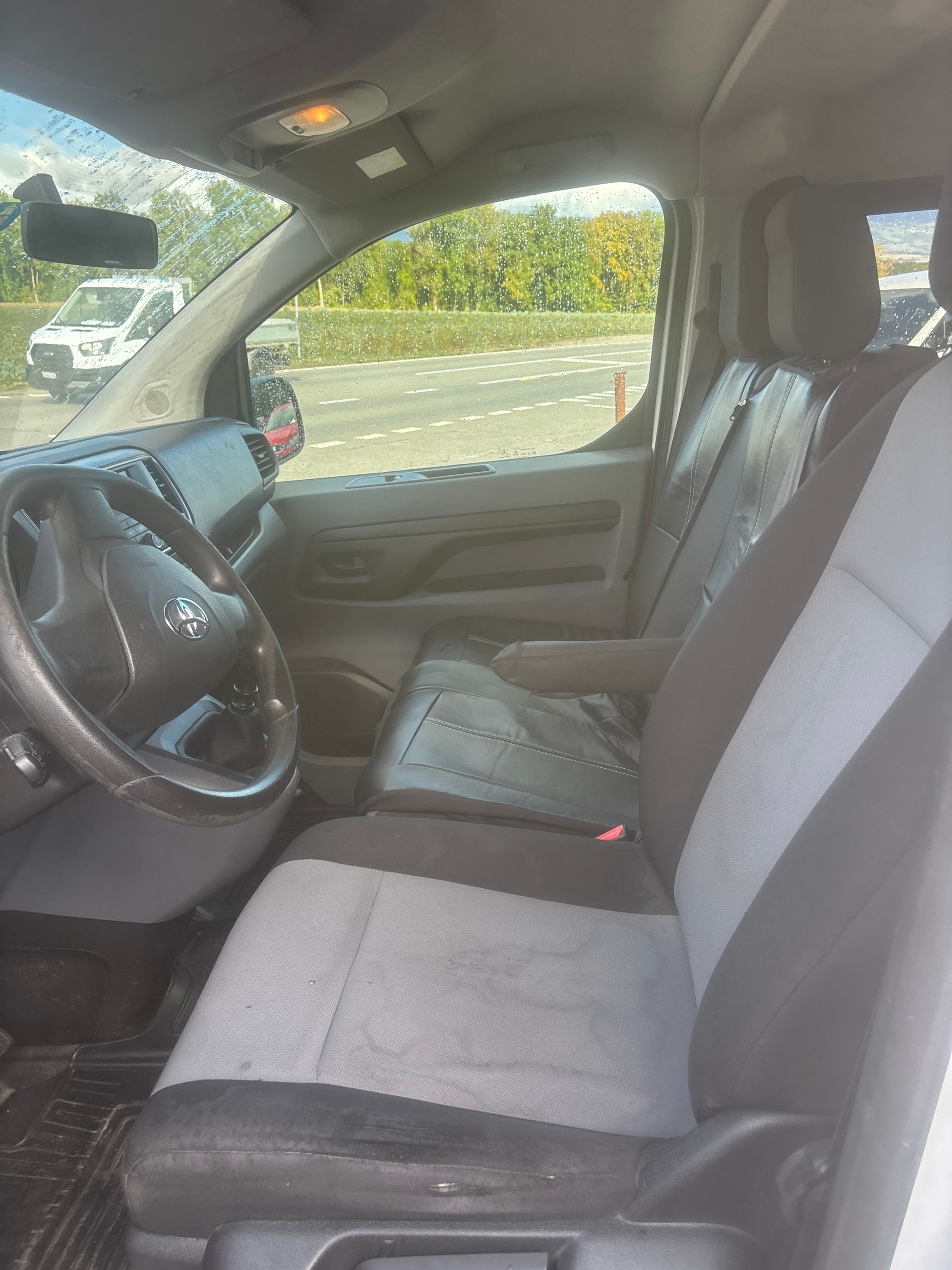 TOYOTA Proace Verso 2.0 D-4D Family Medium-image-2