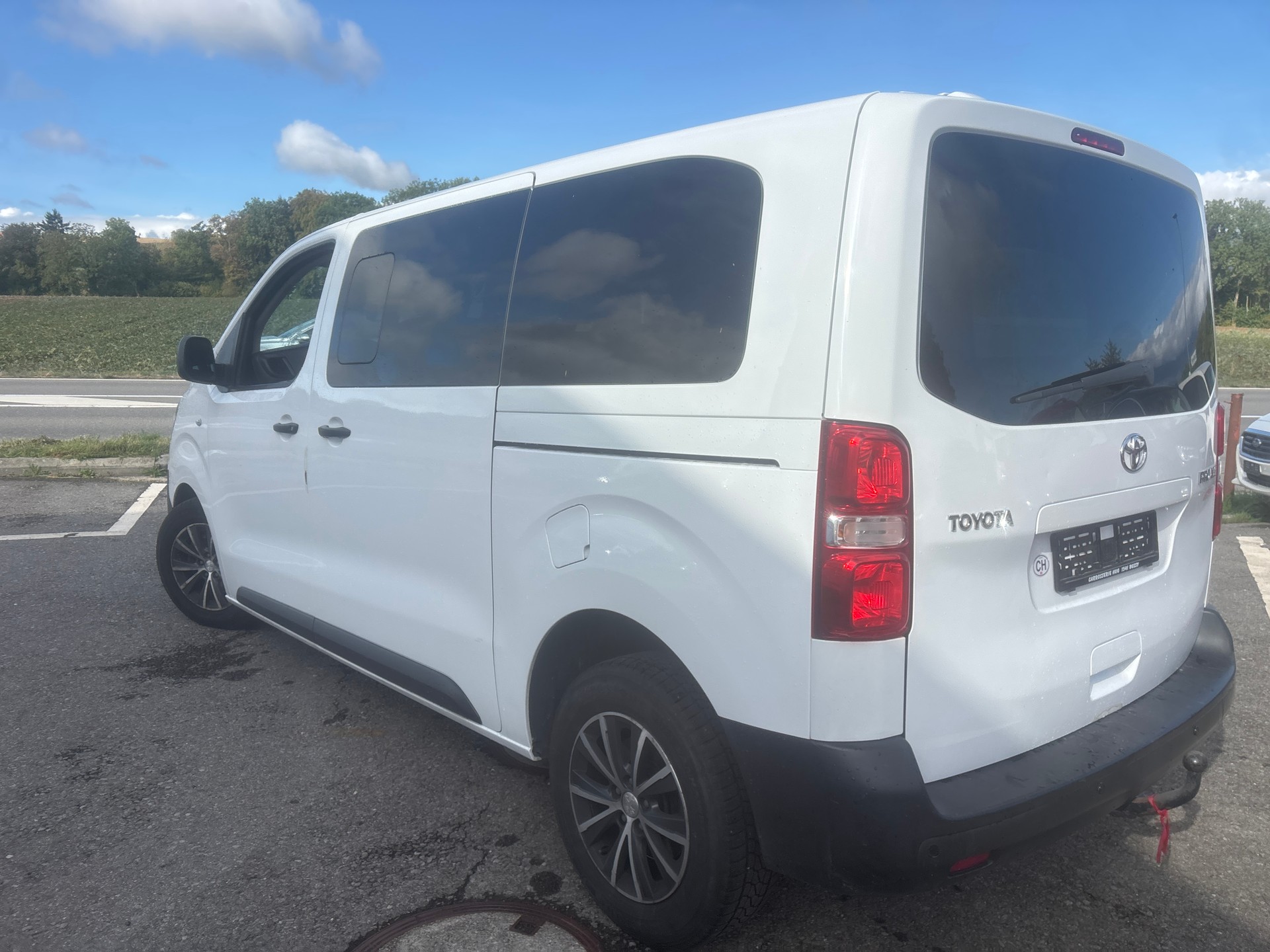 TOYOTA Proace Verso 2.0 D-4D Family Medium-image-3