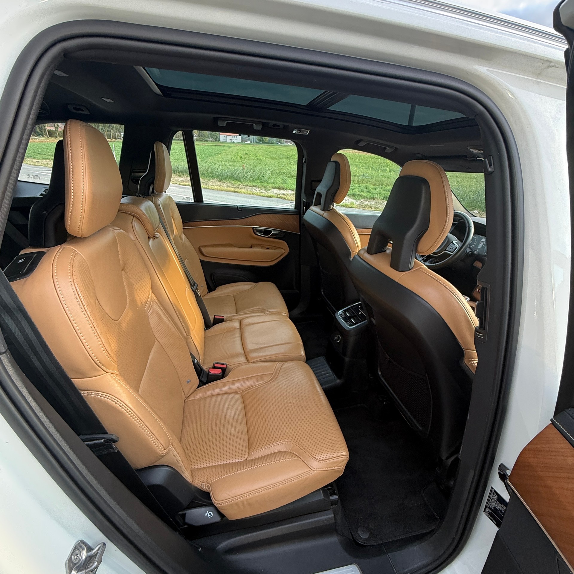 VOLVO XC90 T8 eAWD Inscription Geartronic-image-7