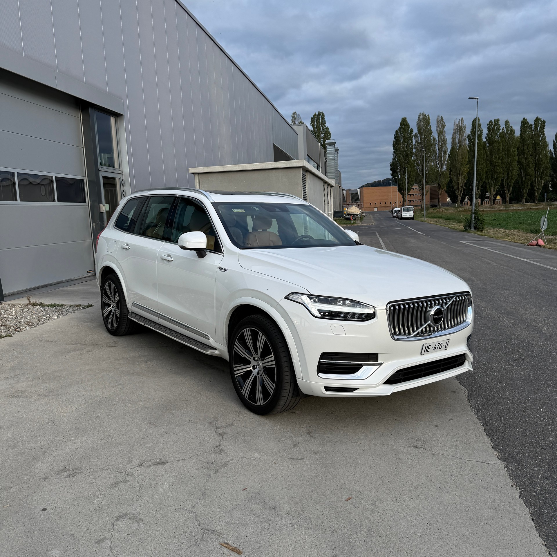VOLVO XC90 T8 eAWD Inscription Geartronic-image-1