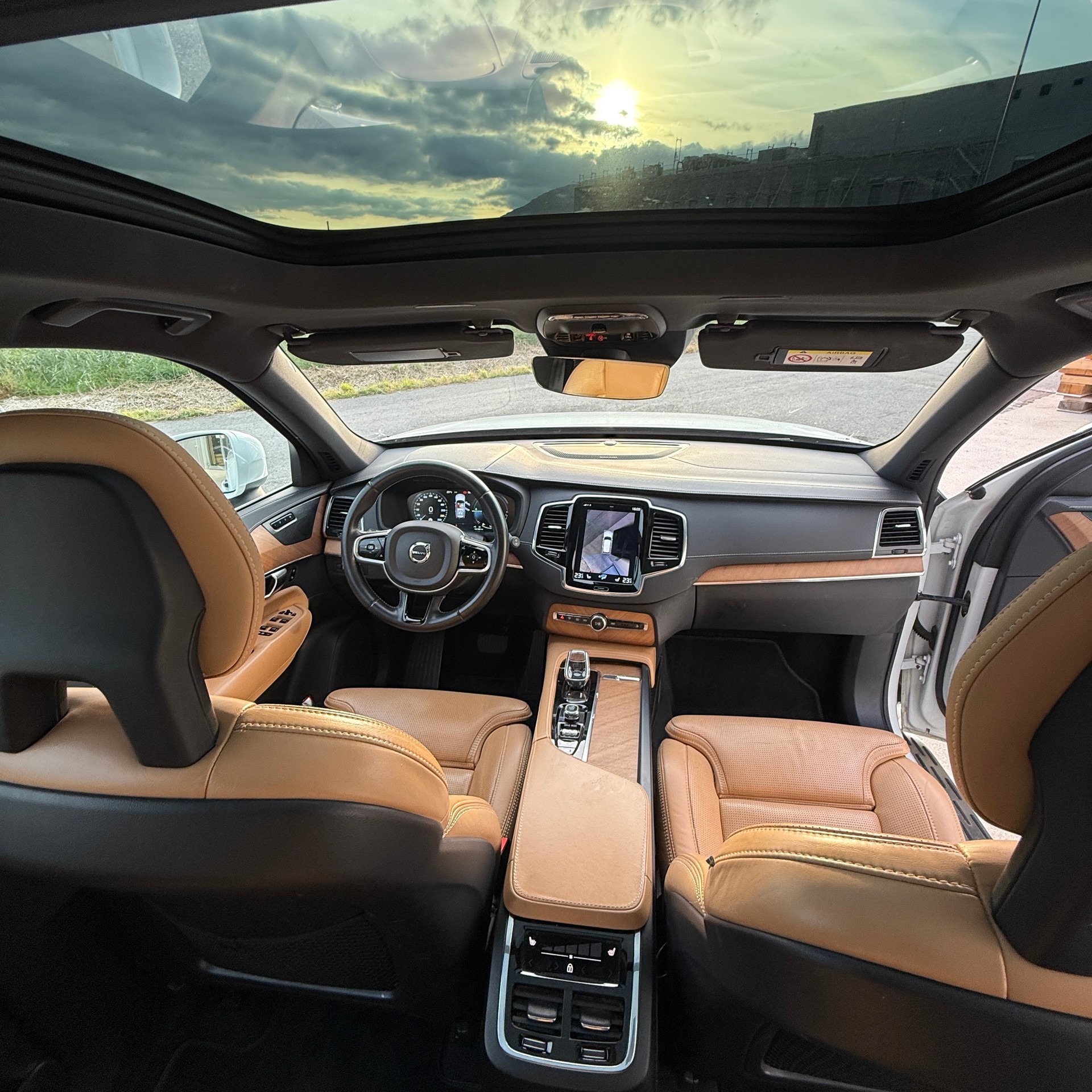 VOLVO XC90 T8 eAWD Inscription Geartronic-image-8