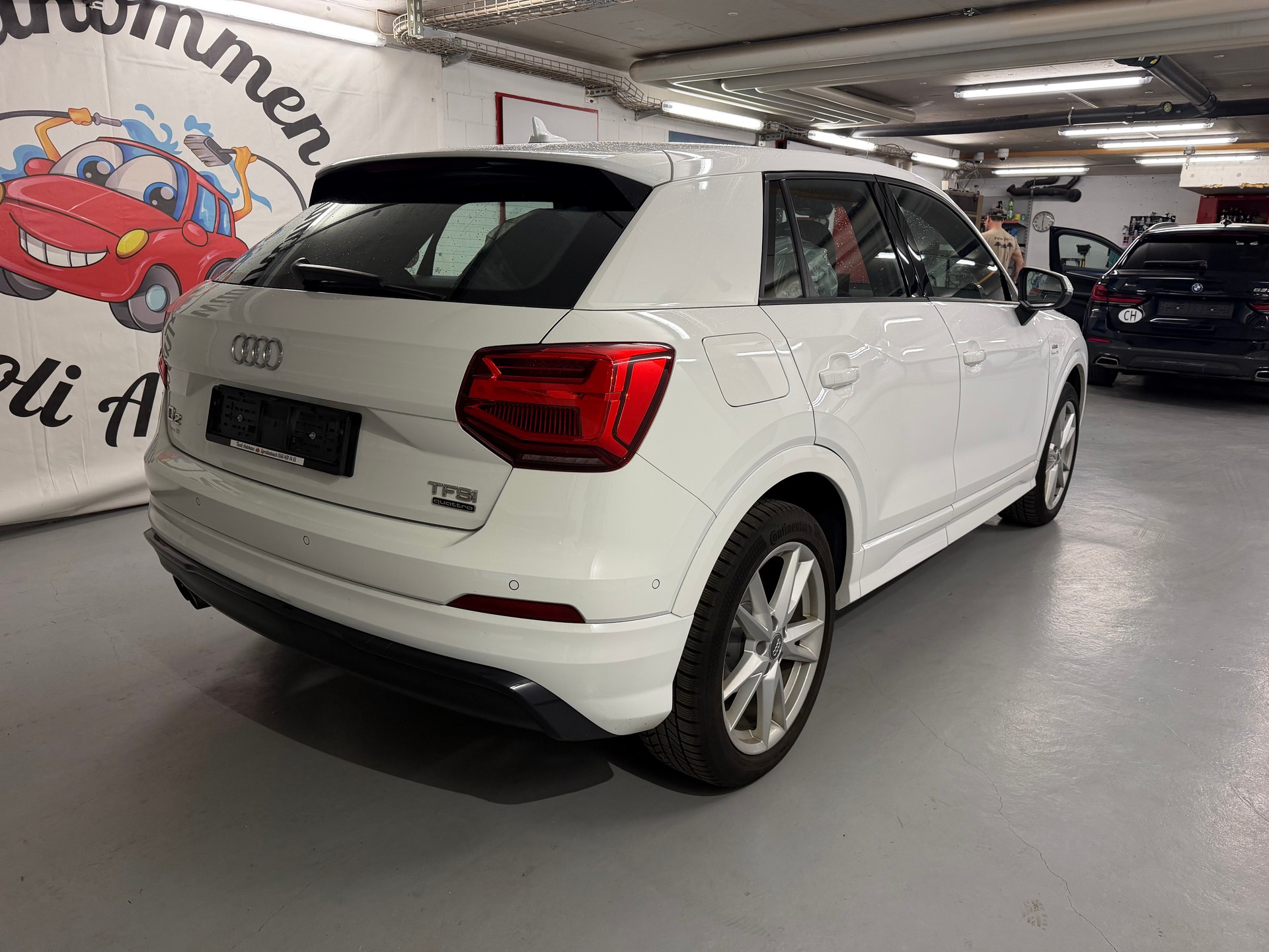 AUDI Q2 2.0 TFSI sport quattro S-tronic-image-3
