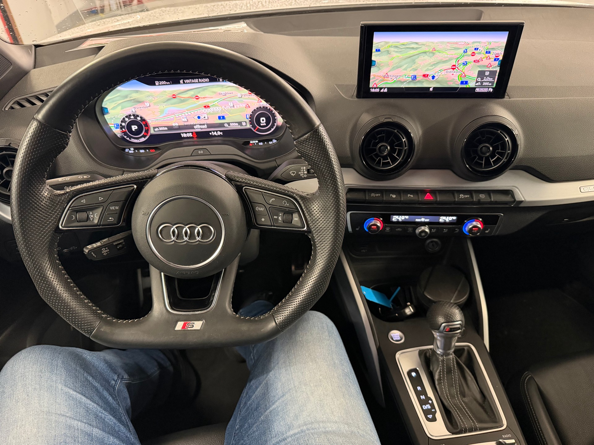AUDI Q2 2.0 TFSI sport quattro S-tronic-image-12