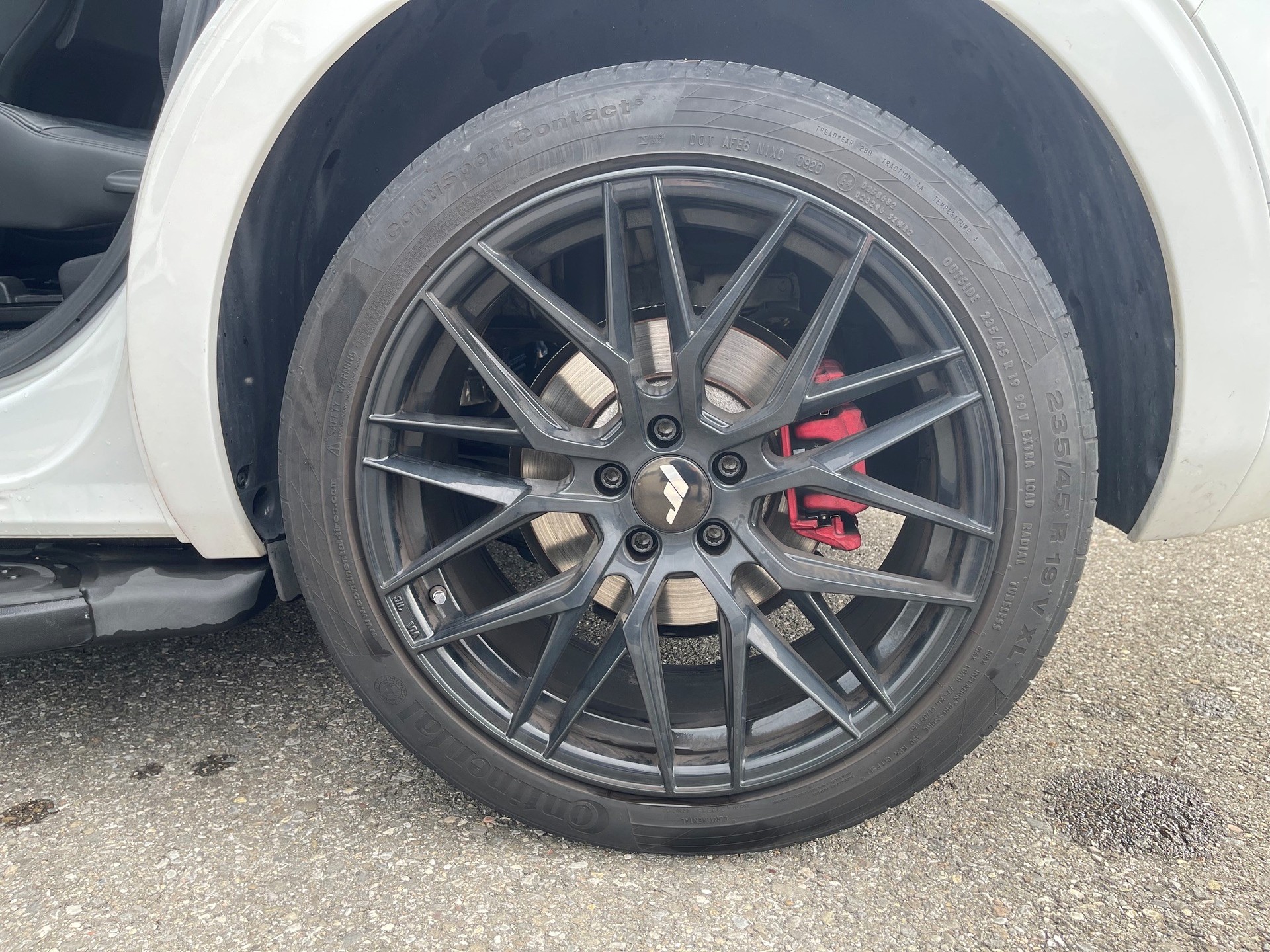 PEUGEOT 5008 1.6 PureTech GT Line-image-9