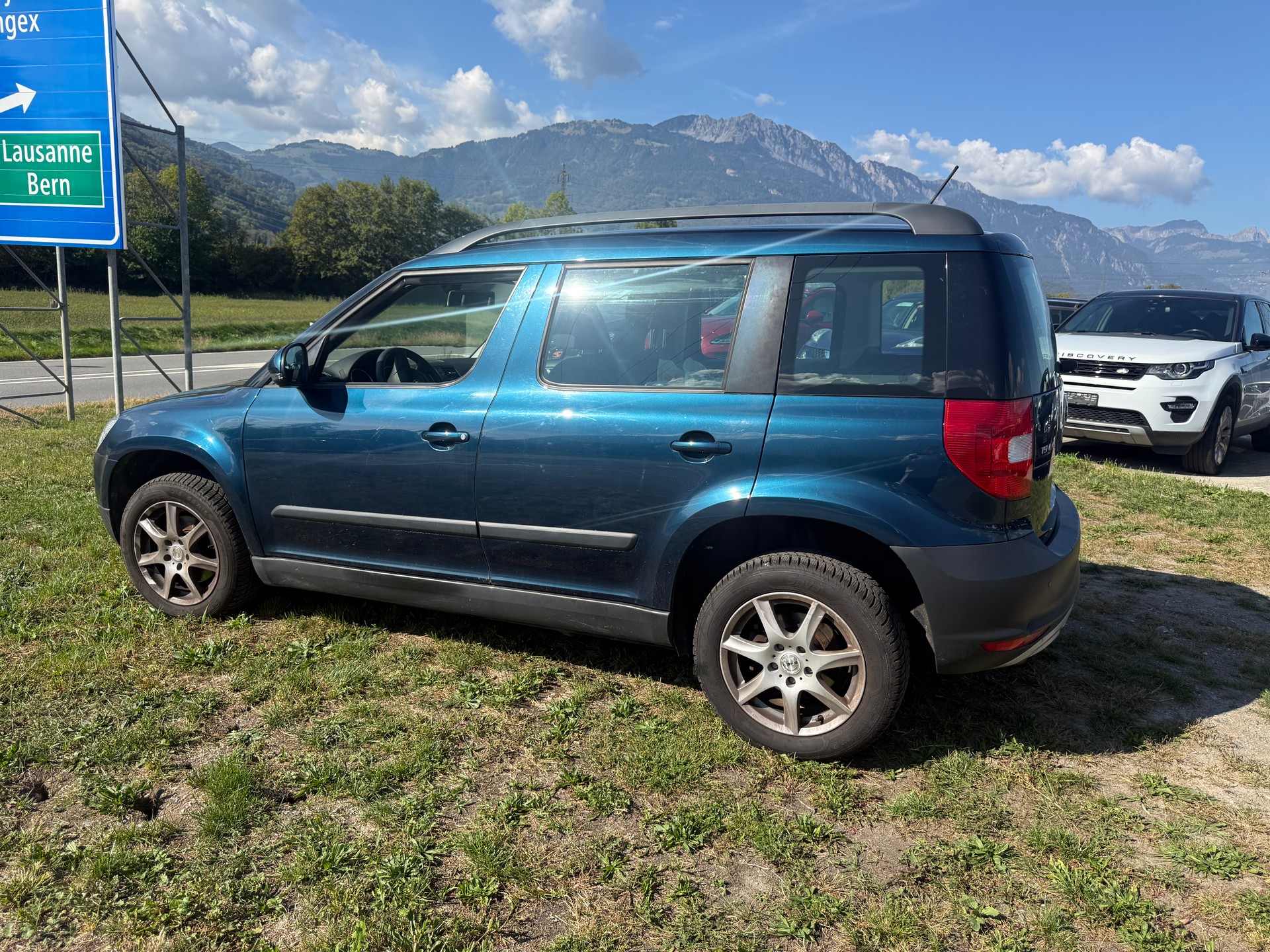 SKODA Yeti 1.8 TSI Adventure 4x4 DSG-image-2