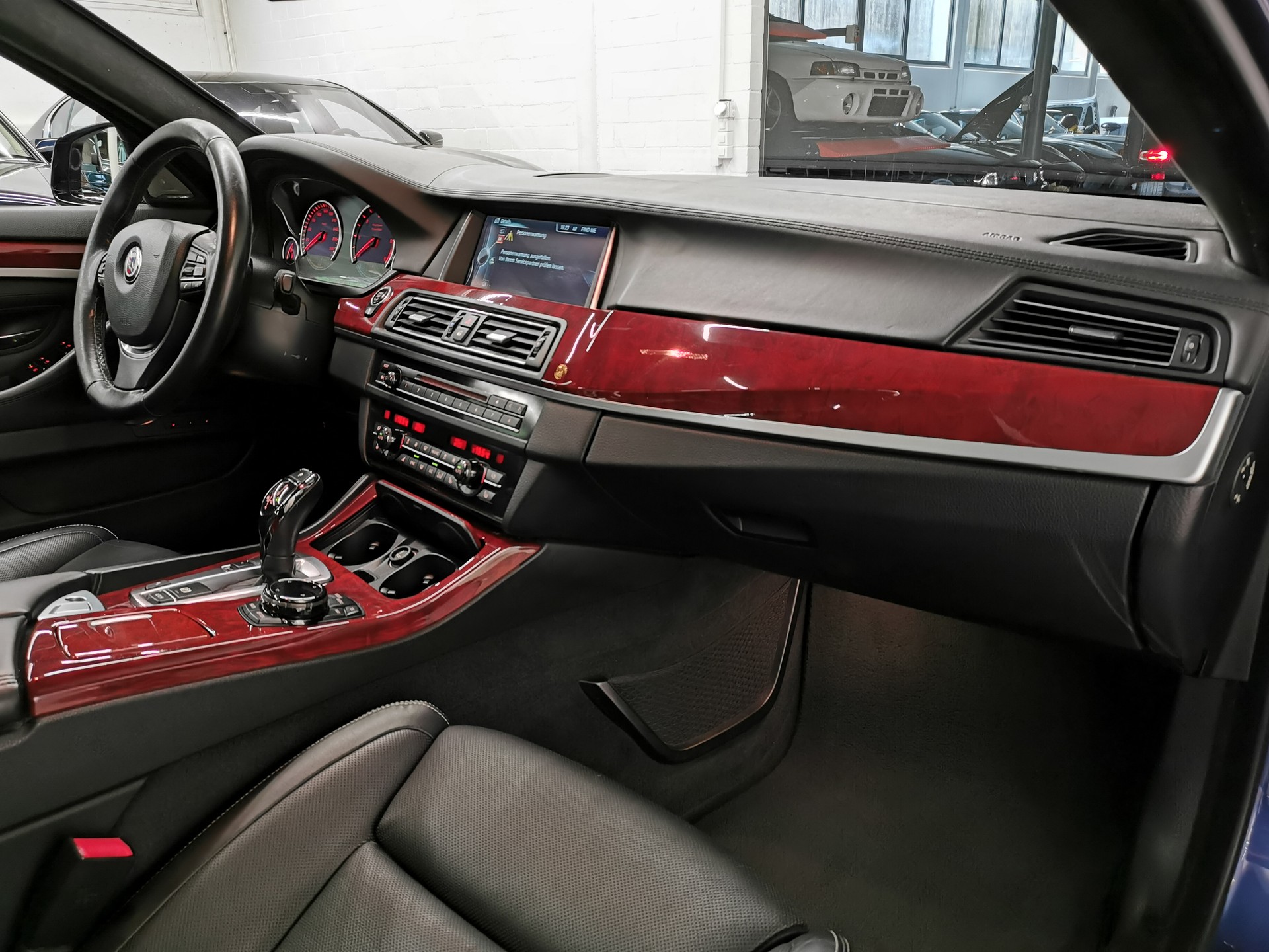 BMW-ALPINA D5 BiTurbo 3.0d Switch-Tronic FACELIFT nr. 177-image-8